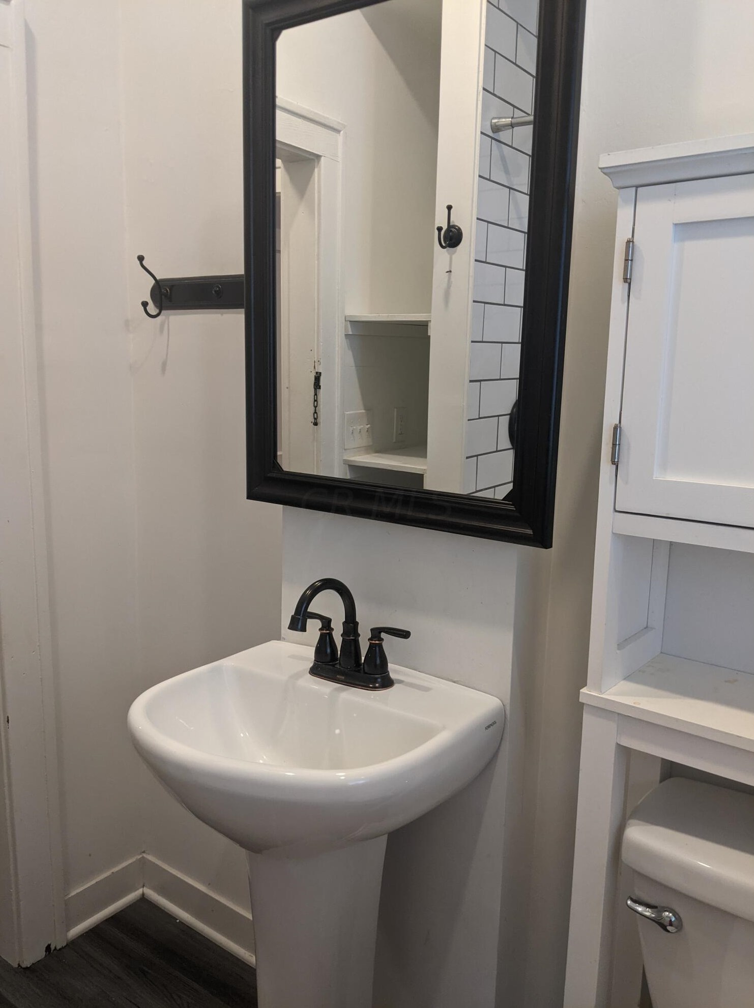 284 Nashoba Ave, Columbus OH  43223-1256 exterior