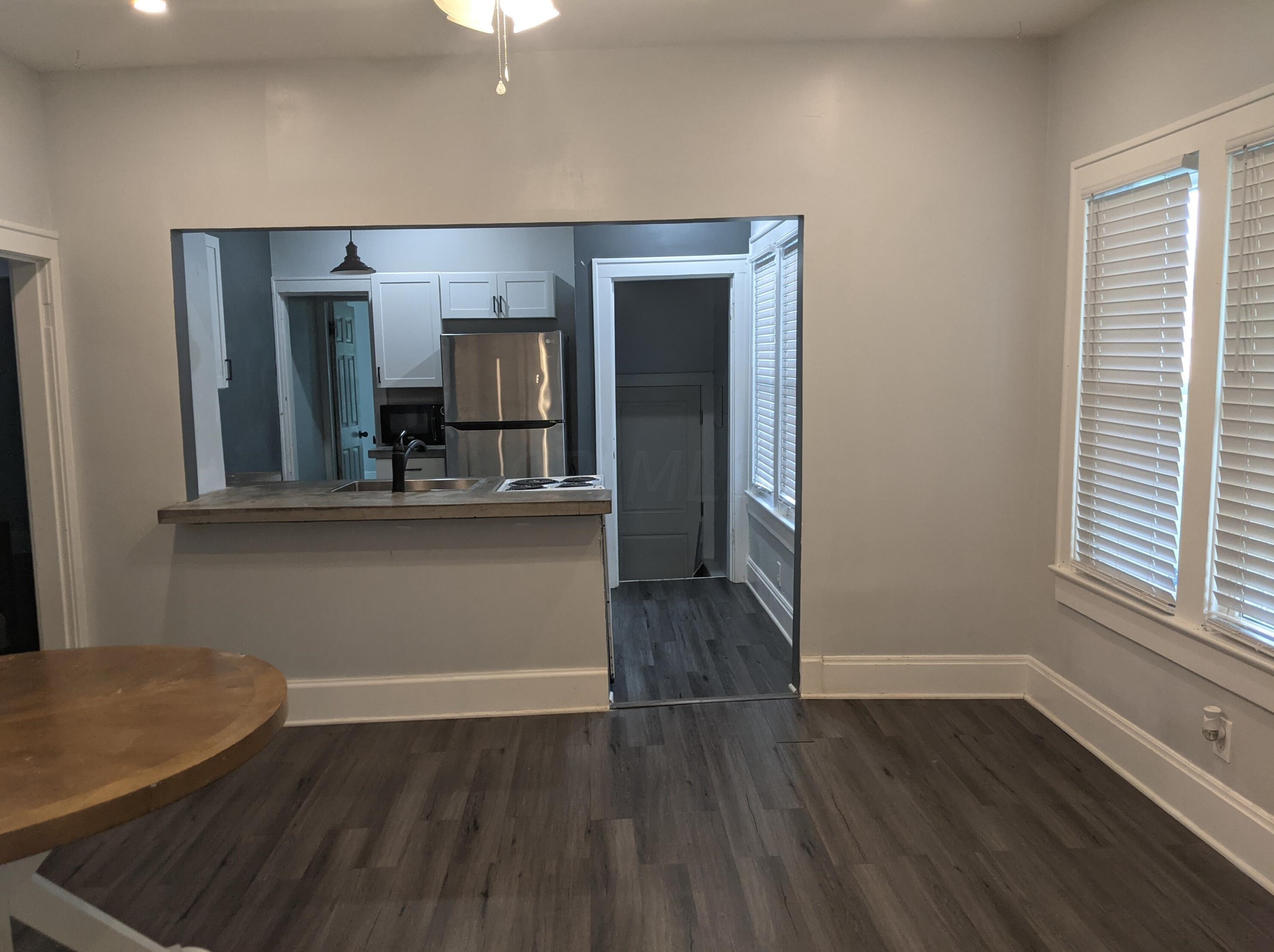 284 Nashoba Ave, Columbus OH  43223-1256 exterior