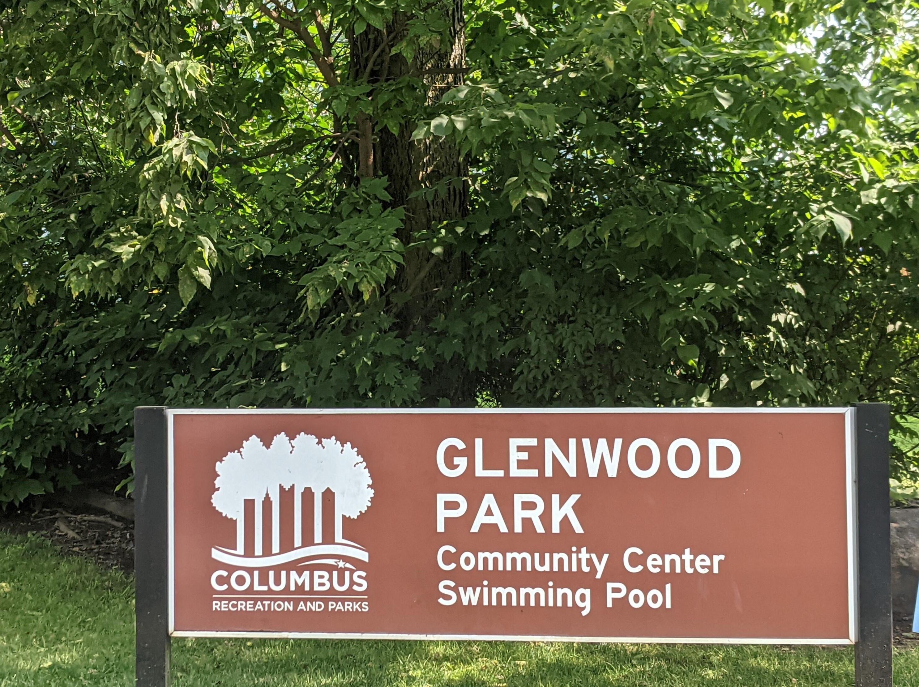 284 Nashoba Ave, Columbus OH  43223-1256 exterior