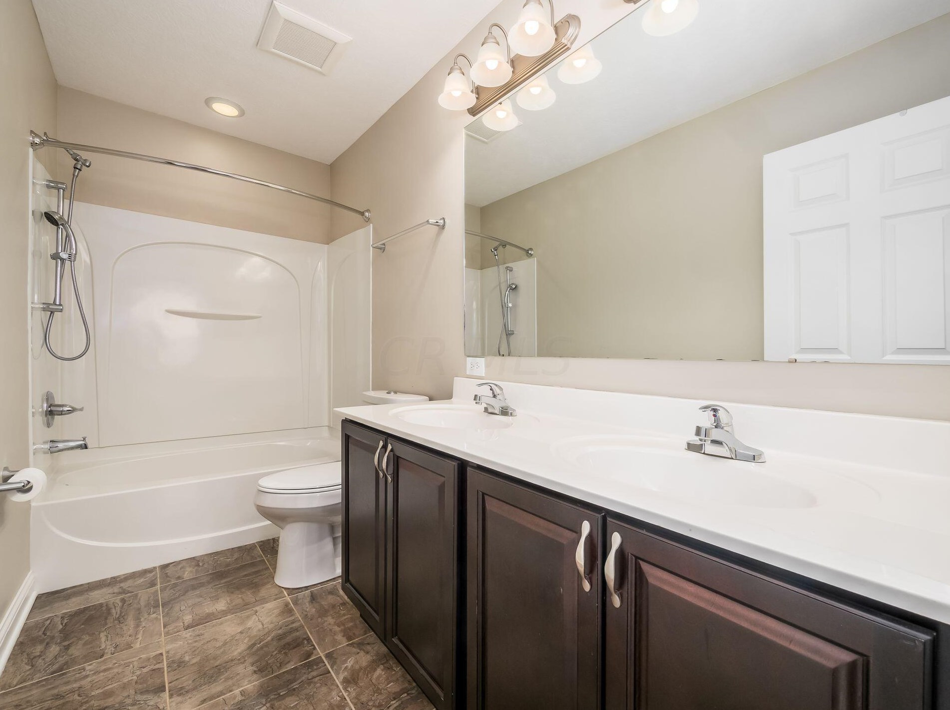 156 20 St, Columbus OH 43203-1902 exterior