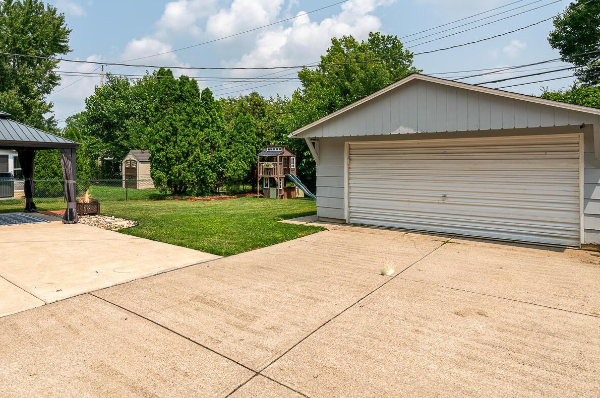 4408 Marland Dr, Columbus OH 43224-1923 exterior