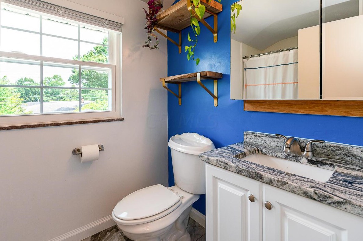 4408 Marland Dr, Columbus OH 43224-1923 exterior