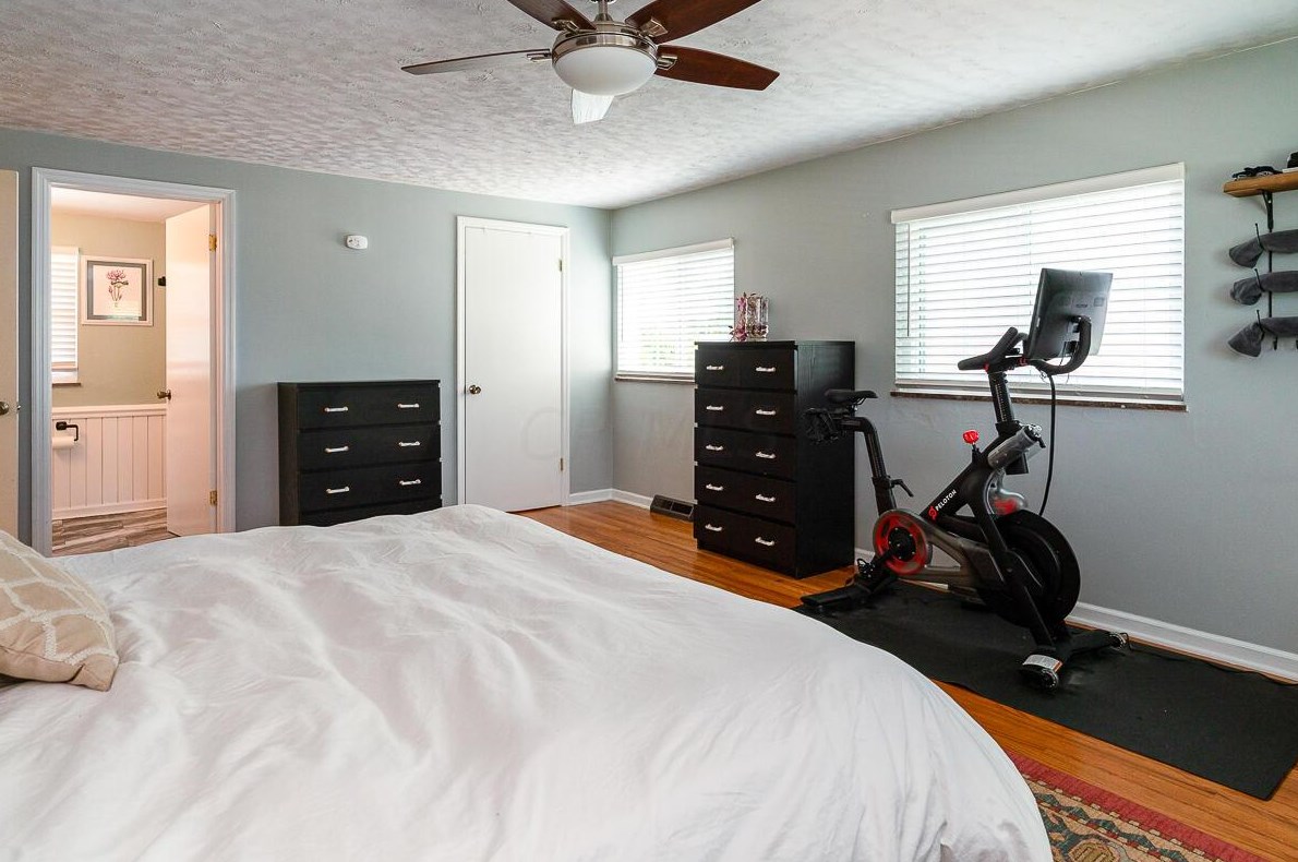 4408 Marland Dr, Columbus OH 43224-1923 exterior