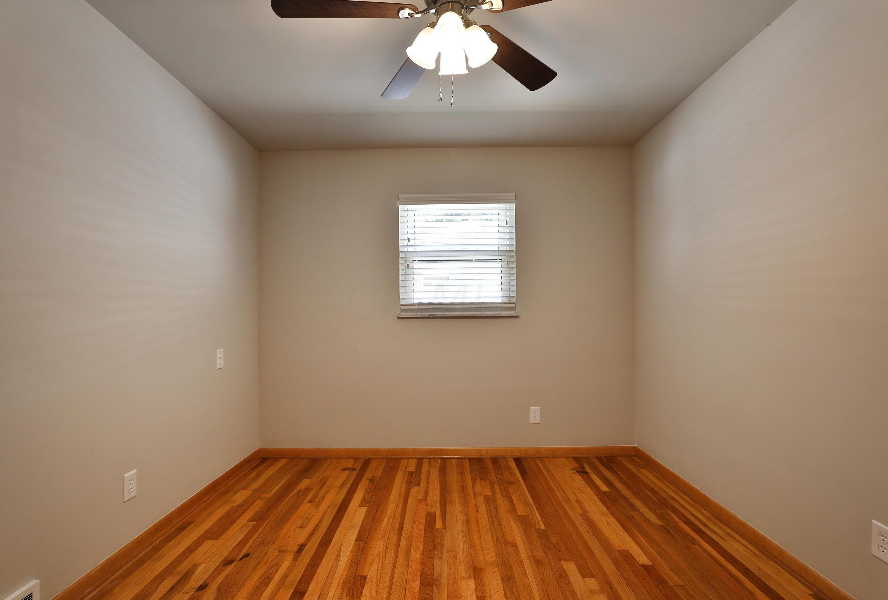 92 Ceramic Dr, Columbus OH 43214-3004 exterior