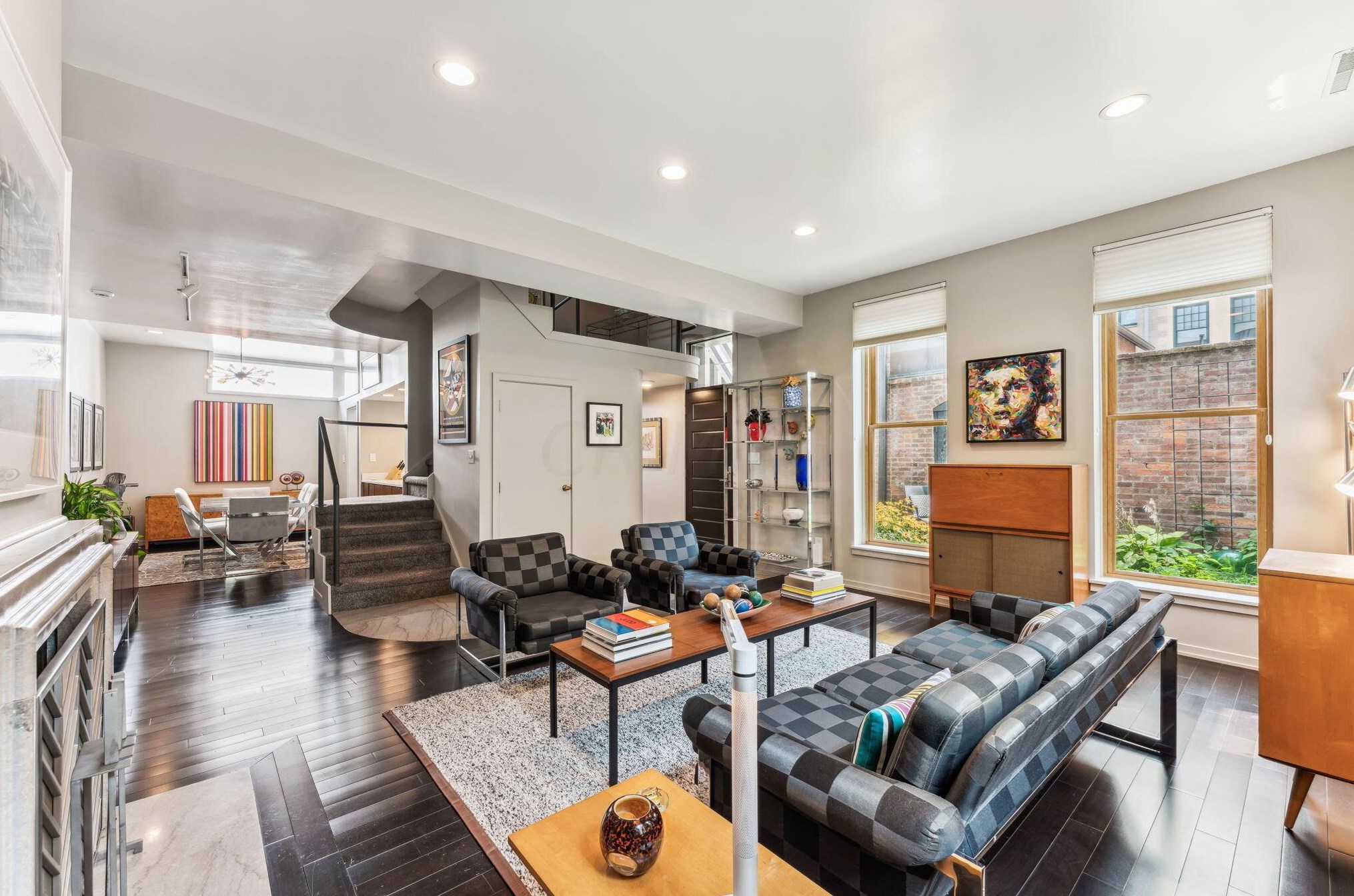 393 Library Park Ct, Columbus OH exterior