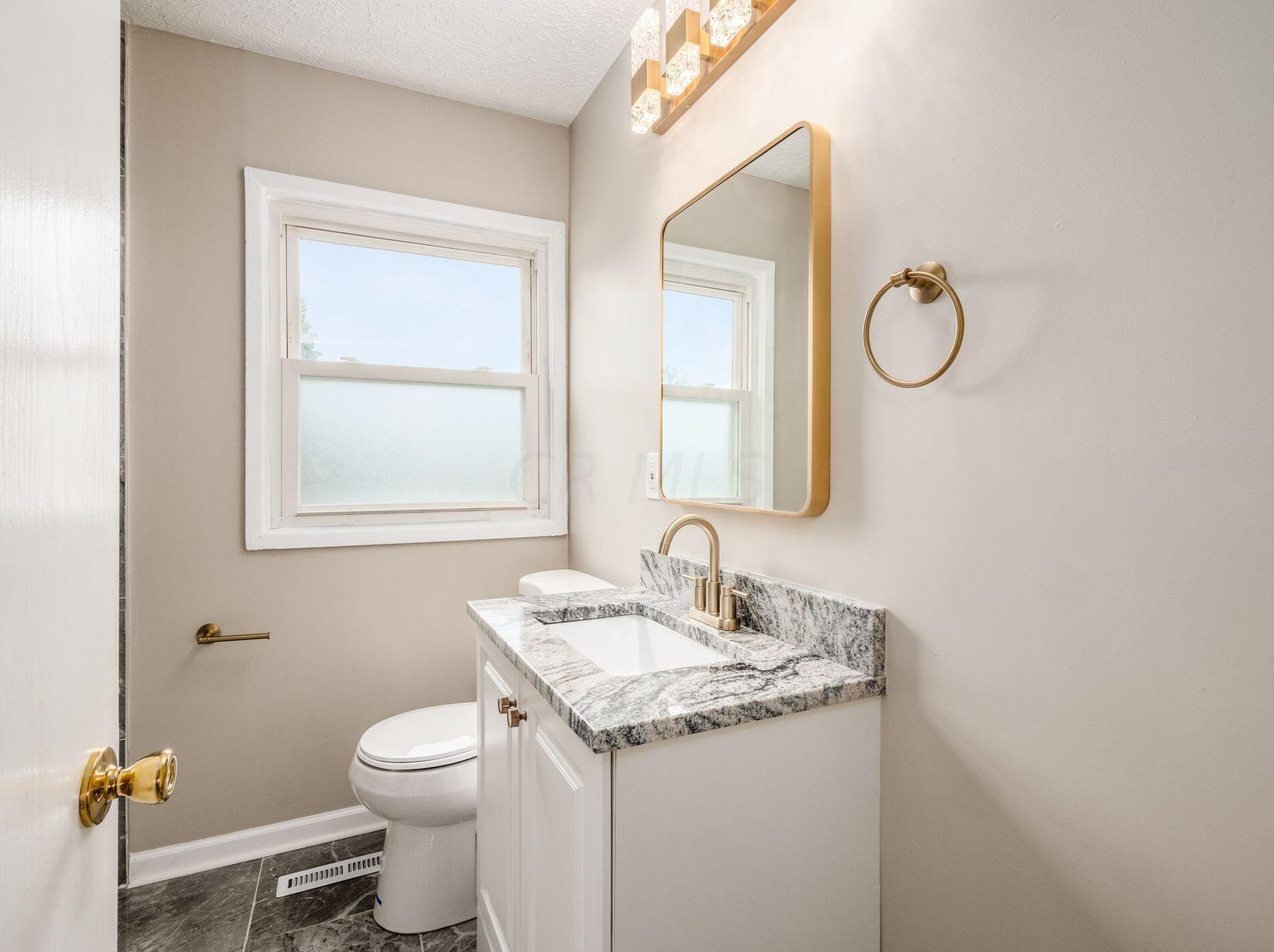 4636 Ludington Rd, Columbus OH 43227-1326 exterior