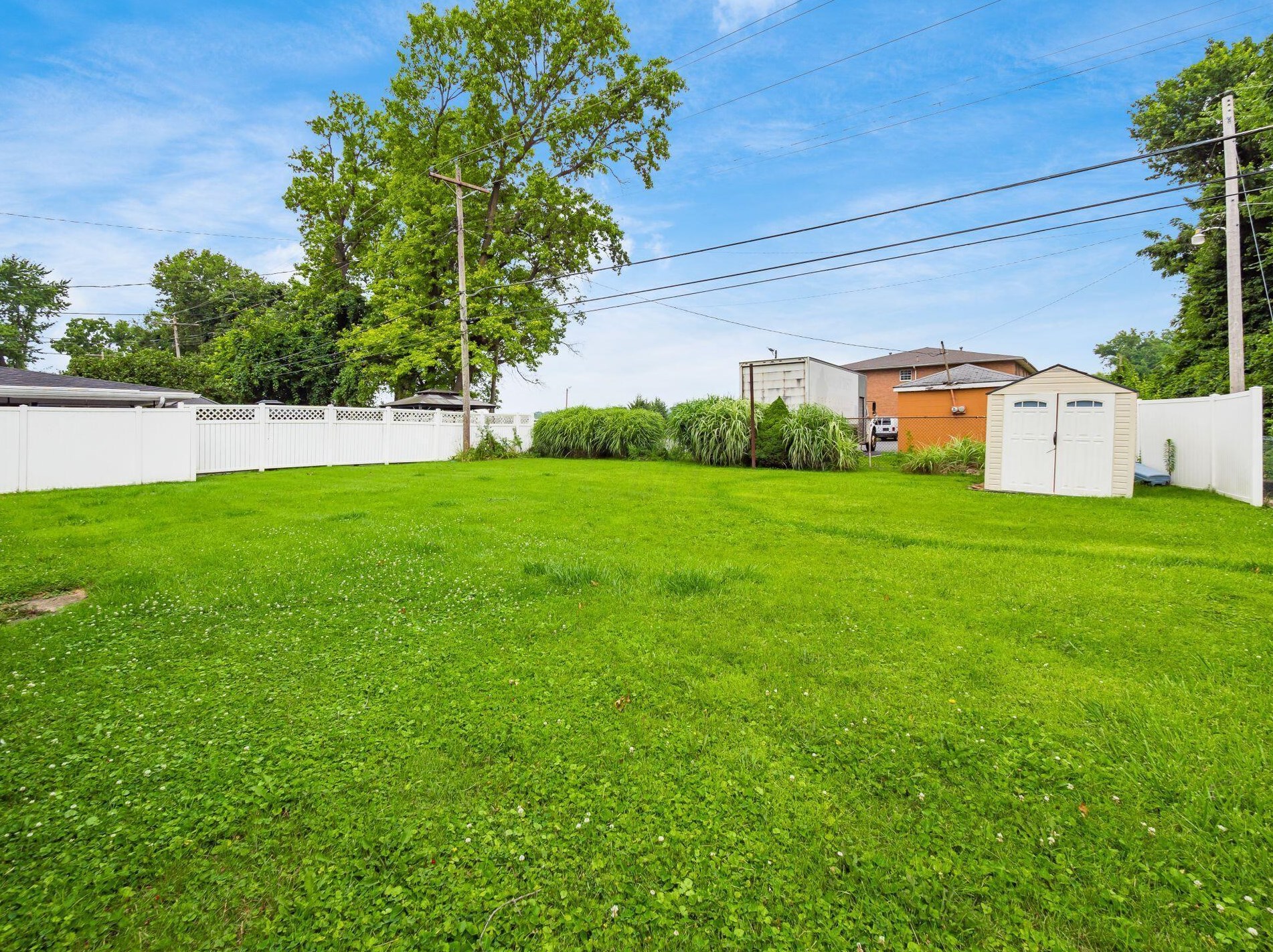 4636 Ludington Rd, Columbus OH 43227-1326 exterior