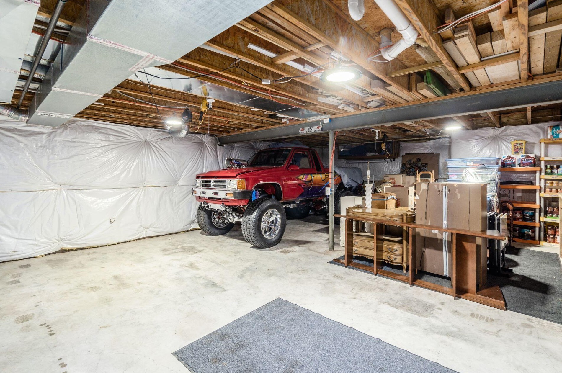 7563 Jenkins Dr, Cnl Wnchstr OH  43110-8381 exterior