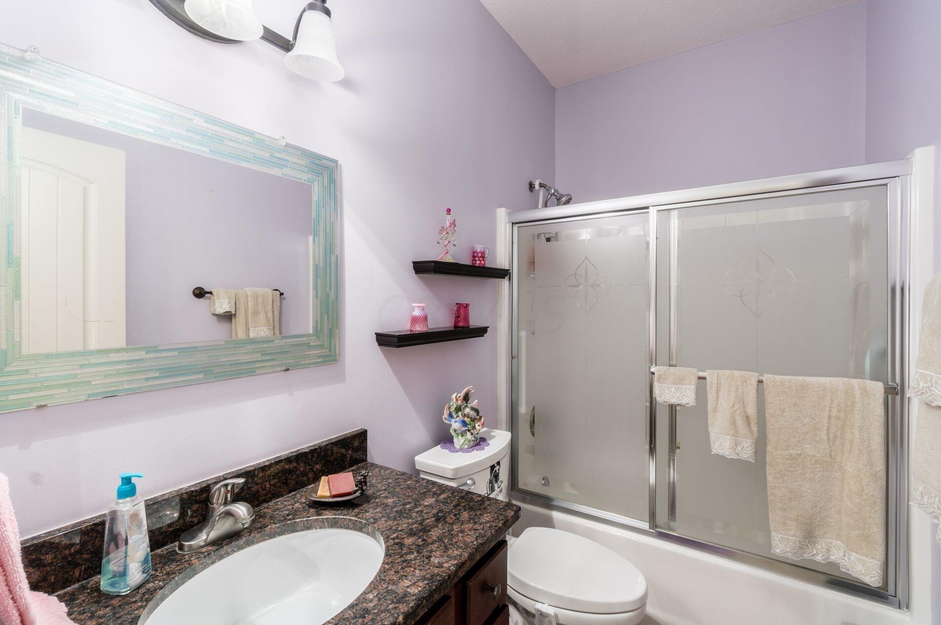 7563 Jenkins Dr, Cnl Wnchstr OH  43110-8381 exterior