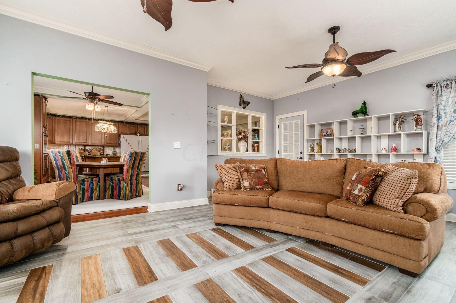 7563 Jenkins Dr, Cnl Wnchstr OH  43110-8381 exterior