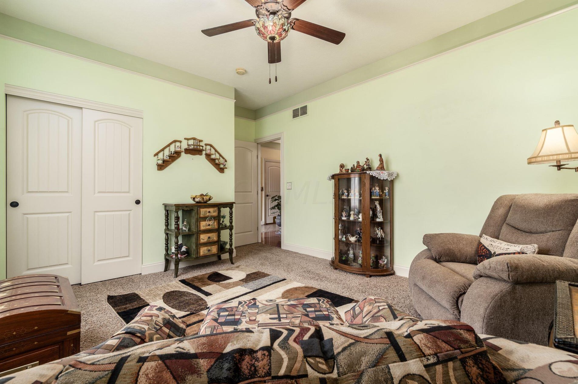 7563 Jenkins Dr, Cnl Wnchstr OH  43110-8381 exterior