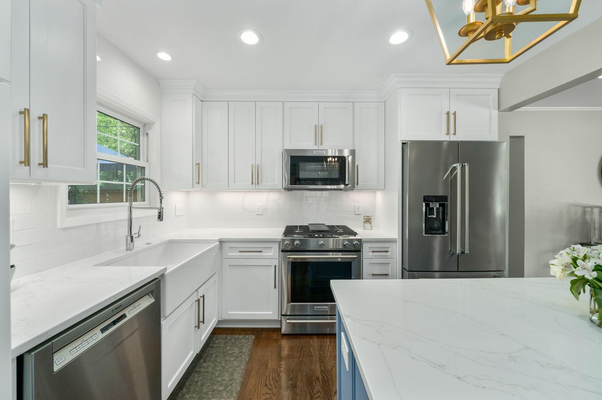 1994 Milden Rd, Columbus OH 43221-1939 exterior