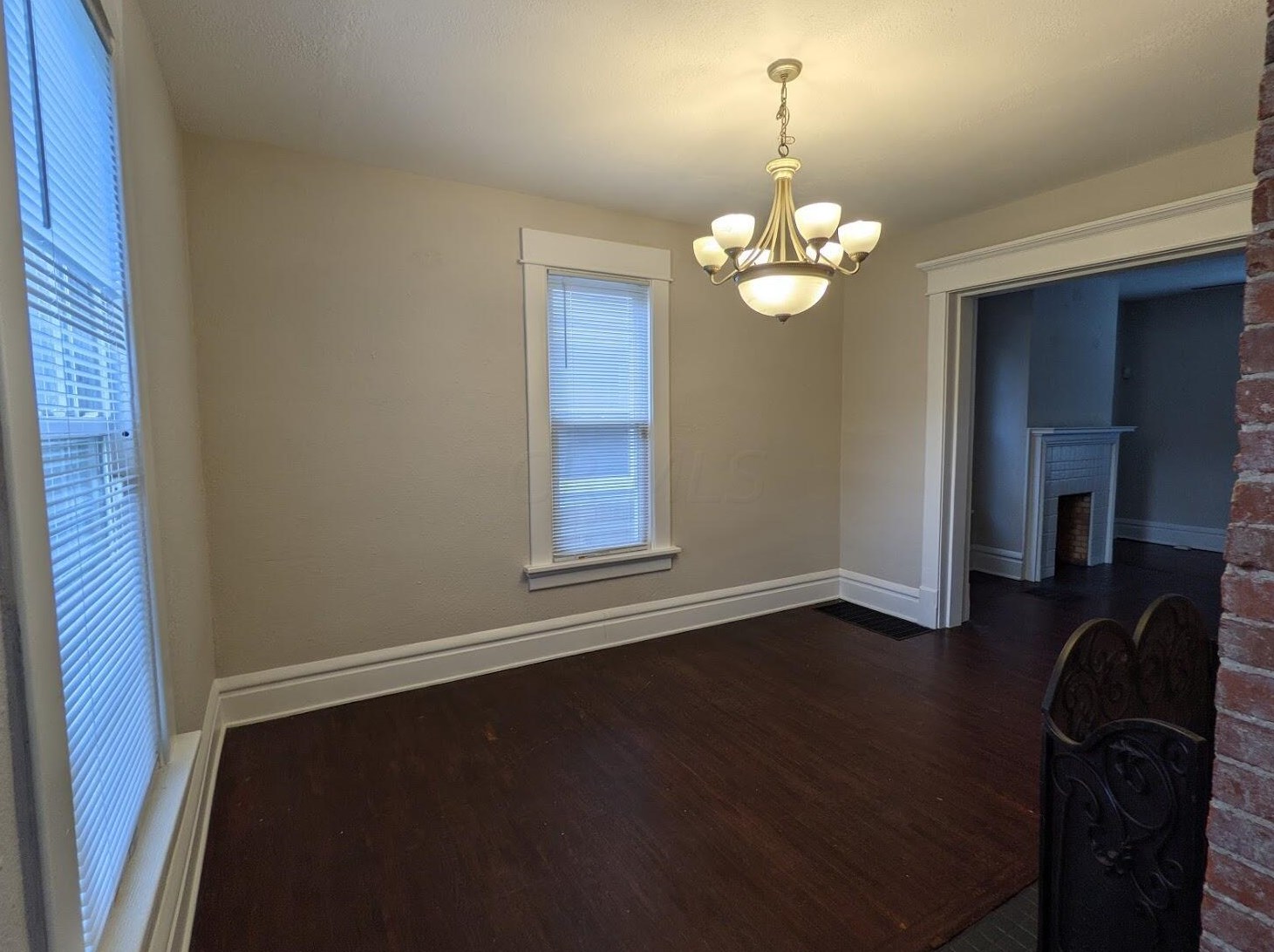 591 Gilbert St, Columbus OH 43205-2632 exterior