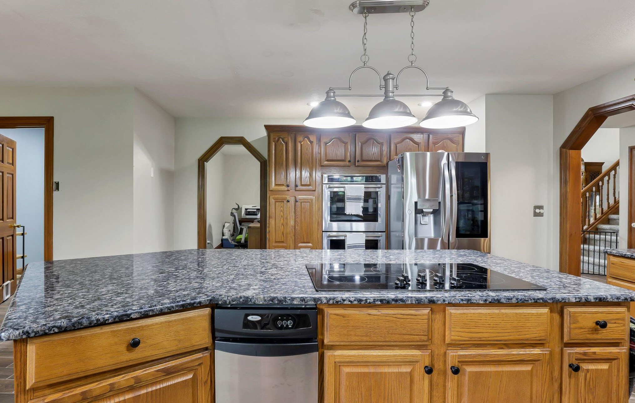 1032 Slate Rdg Dr, Cnl Wnchstr OH  43110-9341 exterior