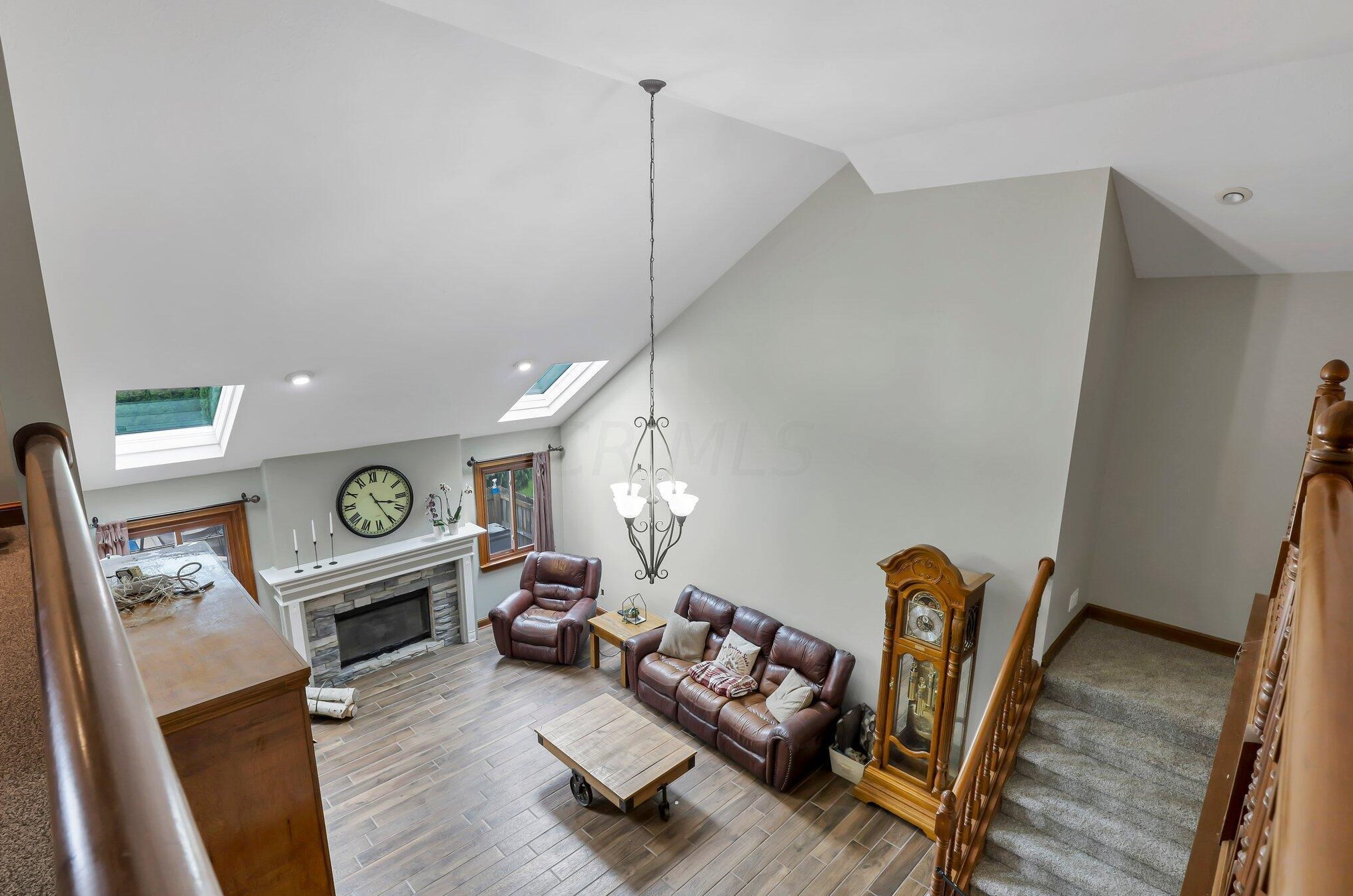 1032 Slate Rdg Dr, Cnl Wnchstr OH  43110-9341 exterior