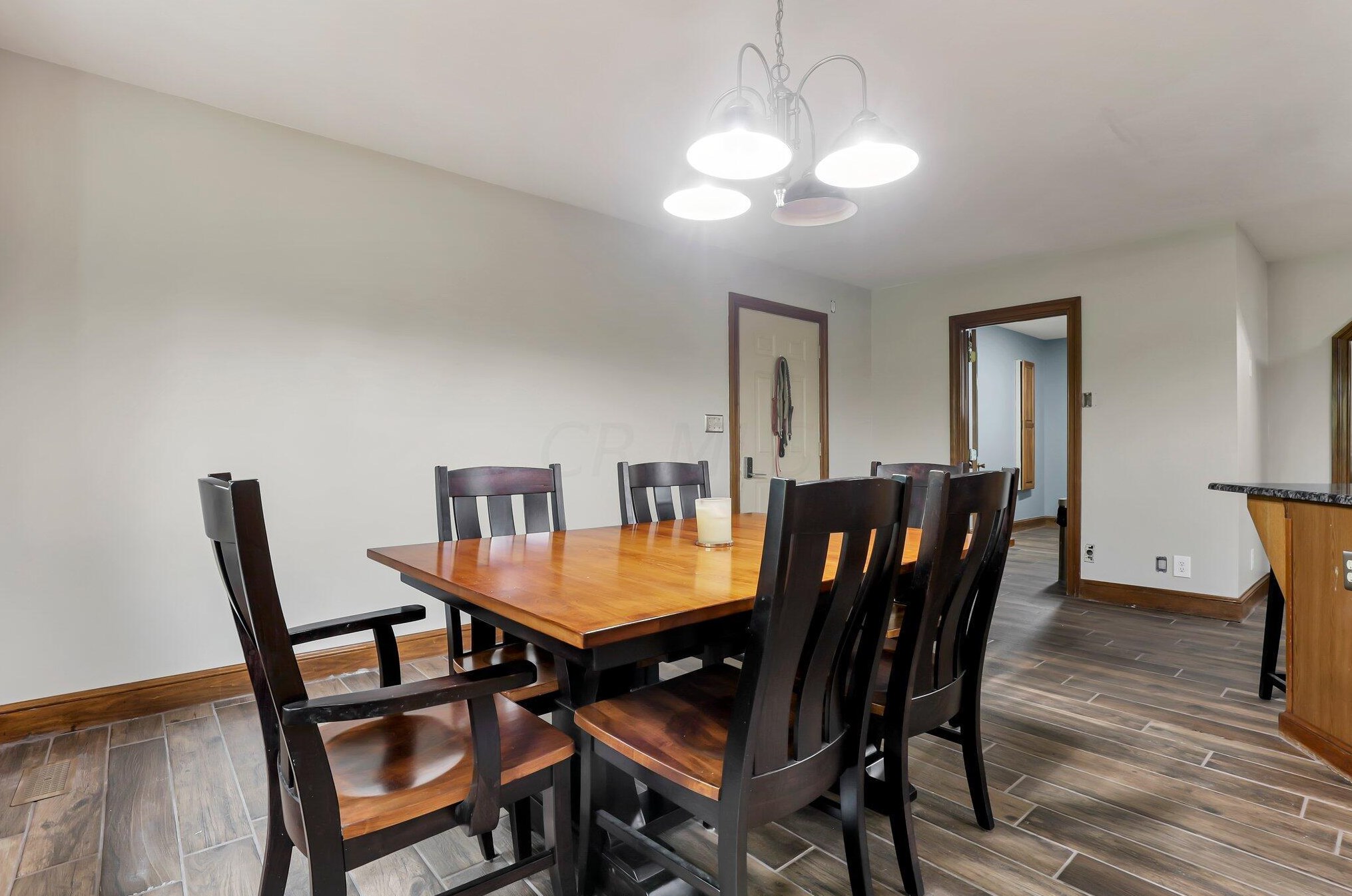 1032 Slate Rdg Dr, Cnl Wnchstr OH  43110-9341 exterior