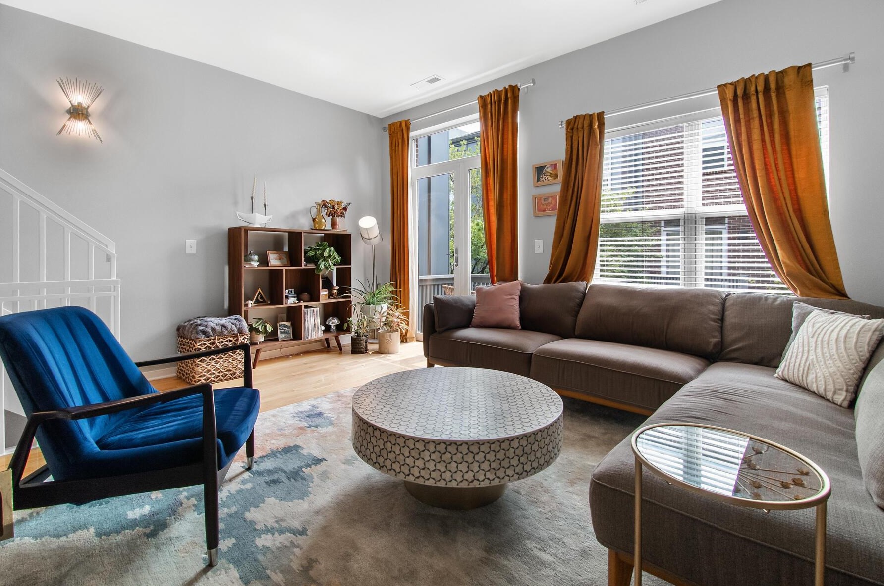 1013 Wall St, Columbus OH  43206-2560 exterior