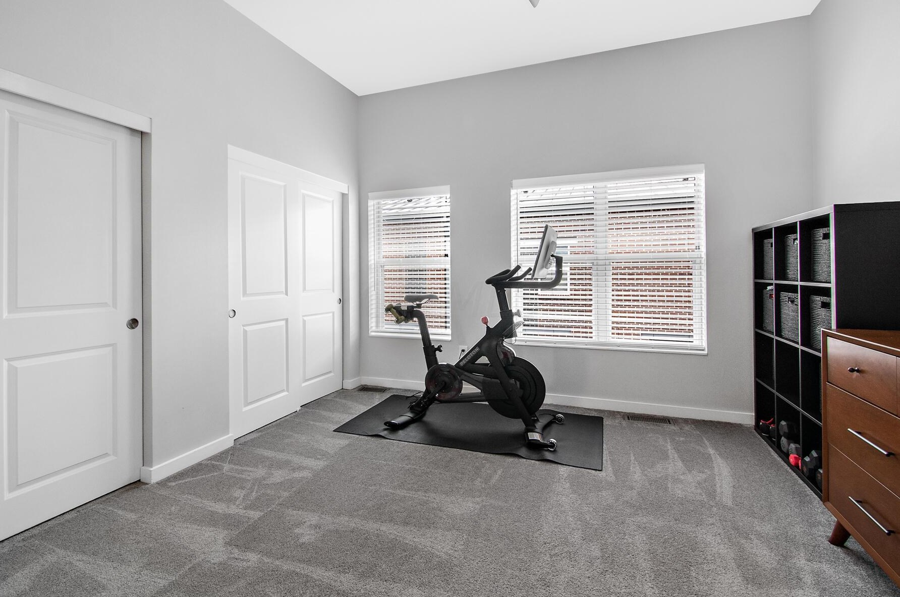 1013 Wall St, Columbus OH  43206-2560 exterior