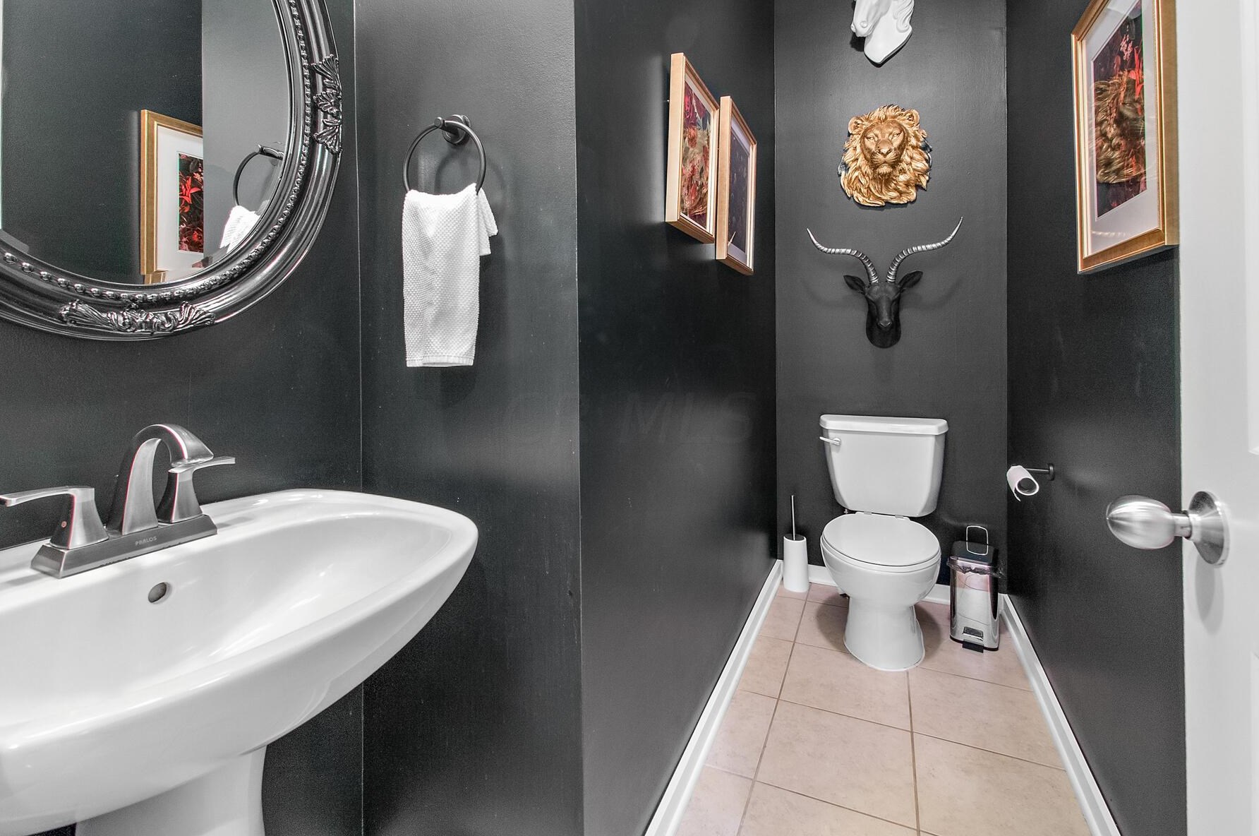 1013 Wall St, Columbus OH  43206-2560 exterior