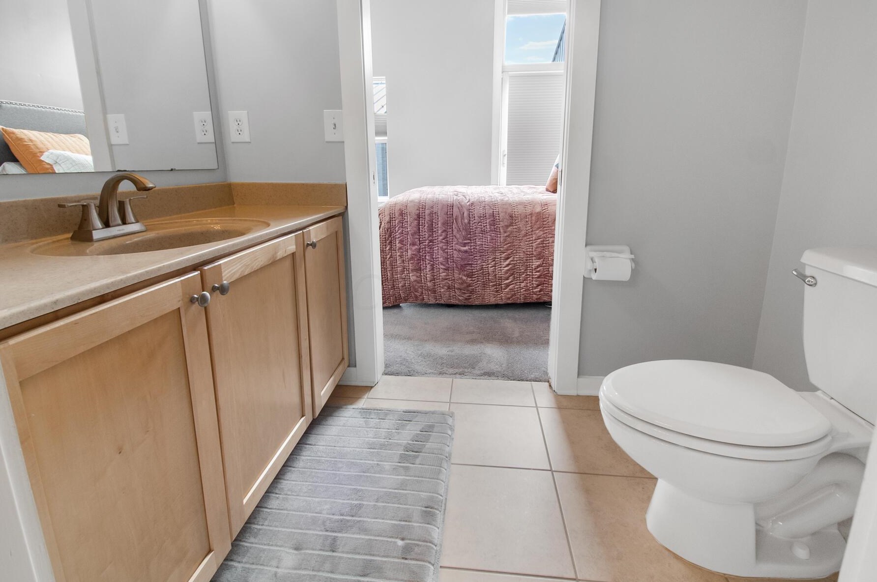 1013 Wall St, Columbus OH  43206-2560 exterior