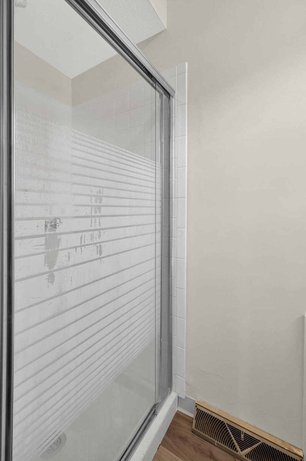 6012 Darby Ln, Columbus OH 43229-2626 exterior