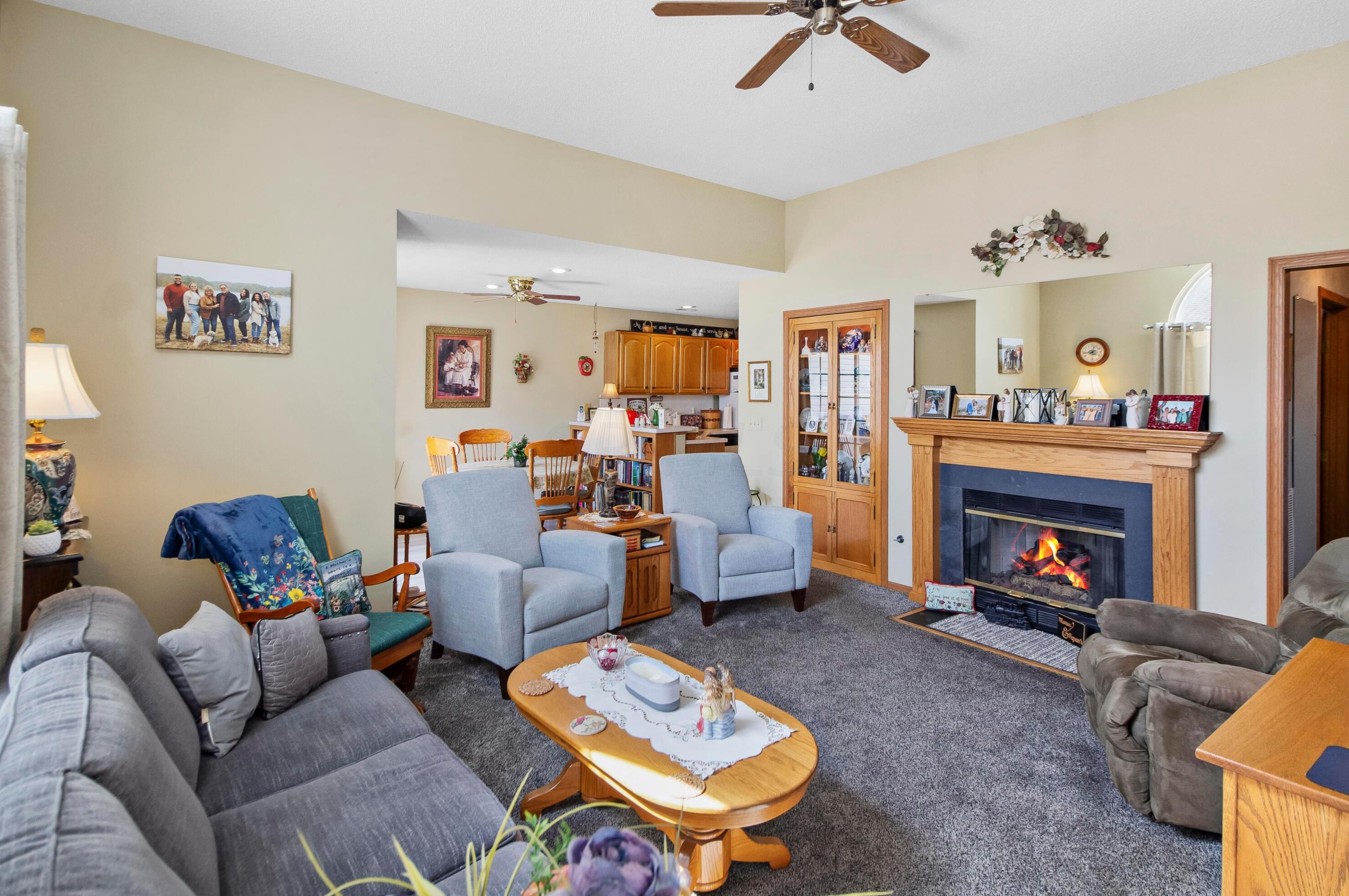 1213 Dunhurst St, Circleville OH  43113-1378 exterior