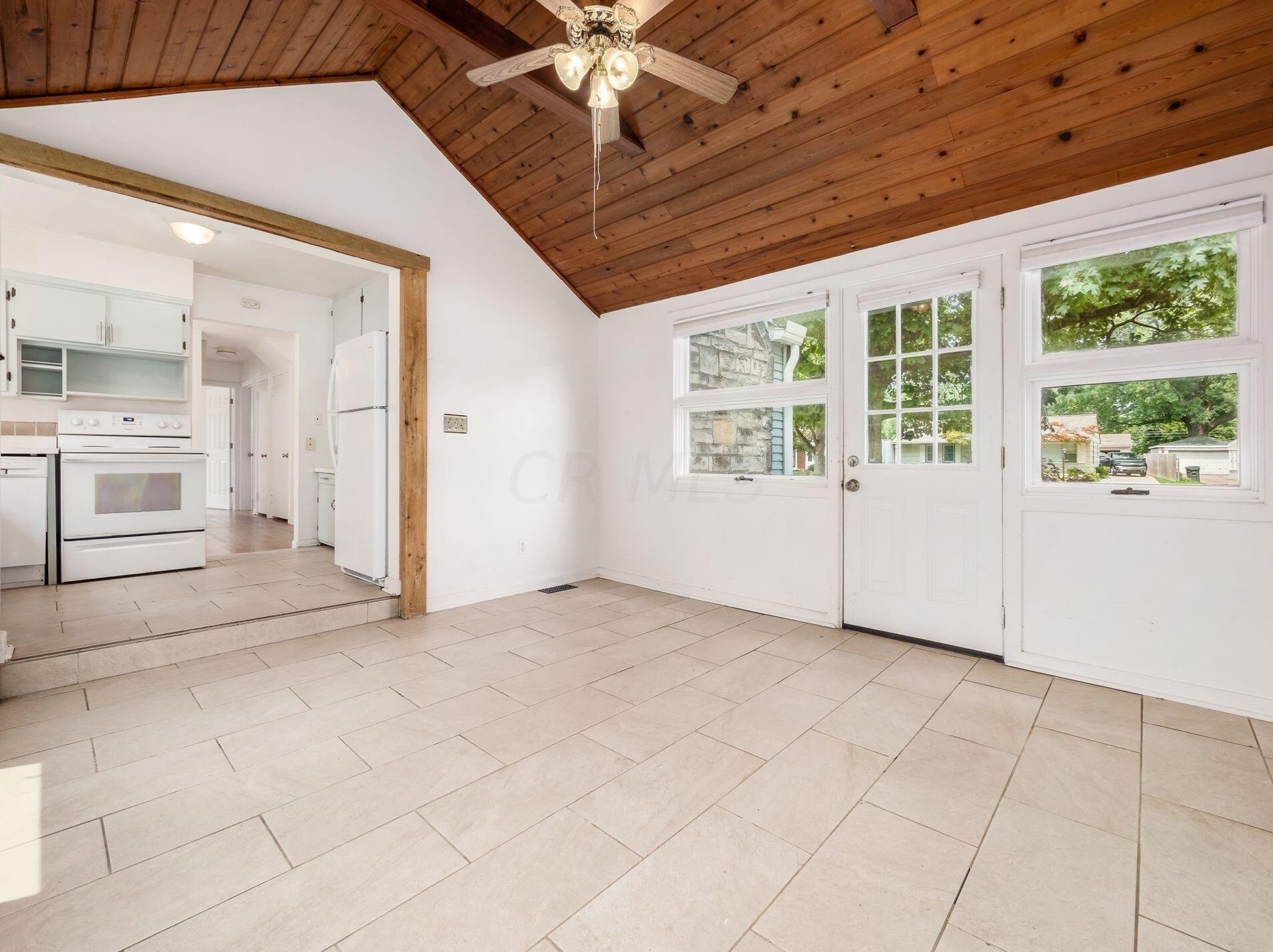 2265 Wickliffe Rd, Columbus OH 43221-1837 exterior