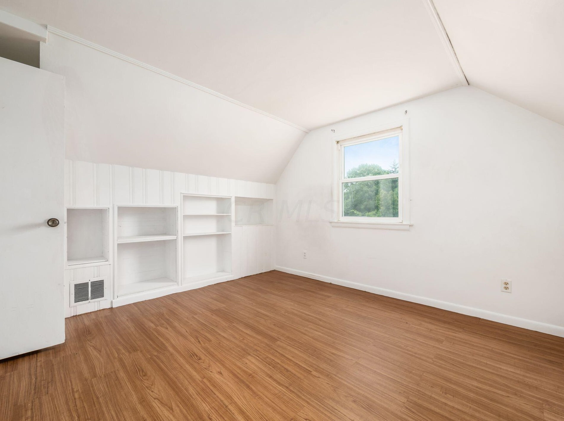 2265 Wickliffe Rd, Columbus OH 43221-1837 exterior