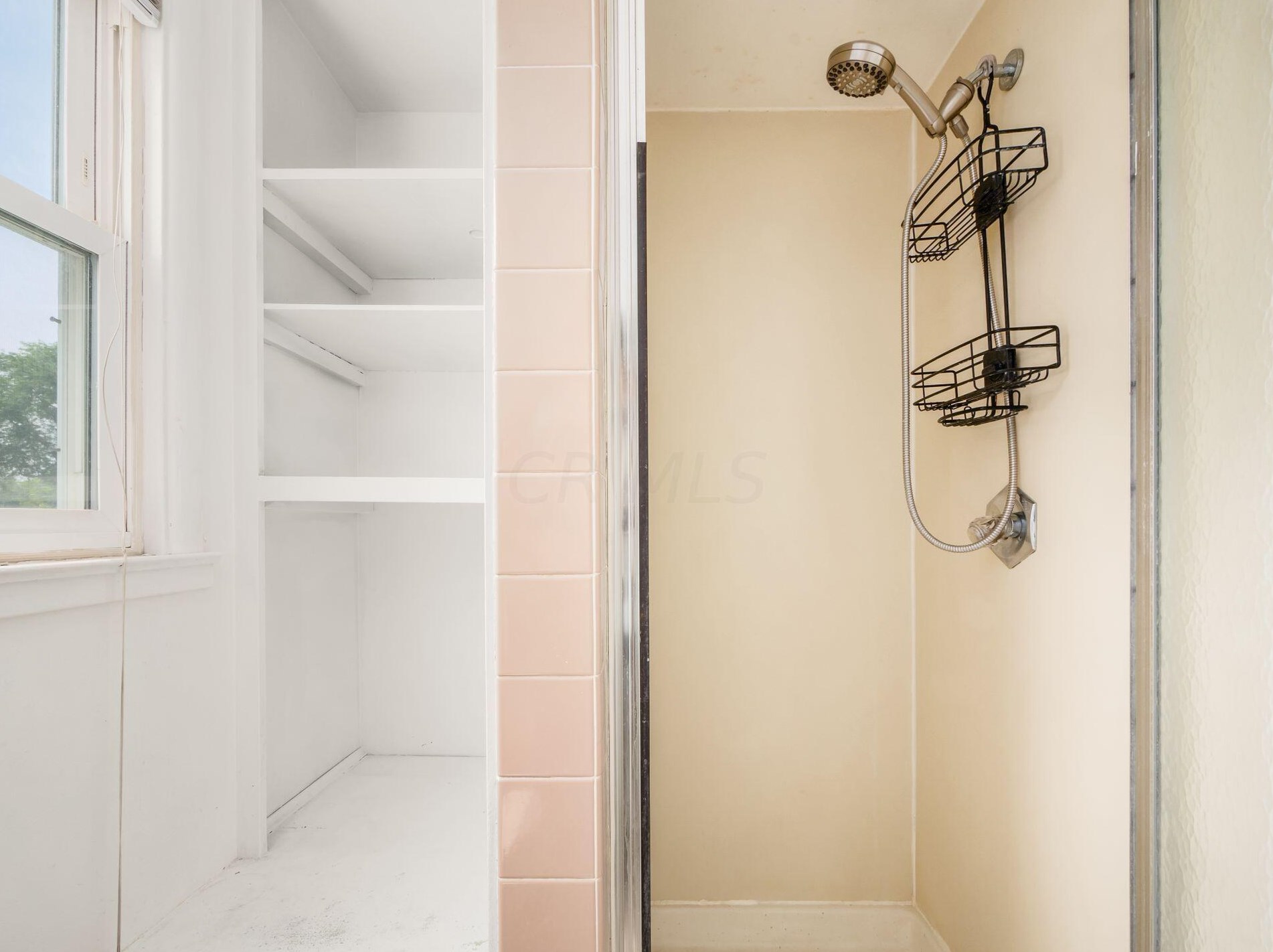 2265 Wickliffe Rd, Columbus OH 43221-1837 exterior