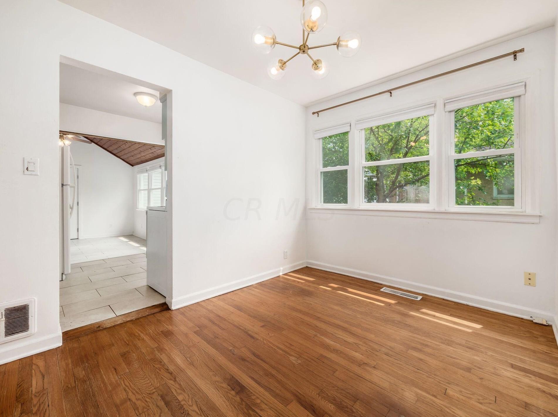 2265 Wickliffe Rd, Columbus OH 43221-1837 exterior