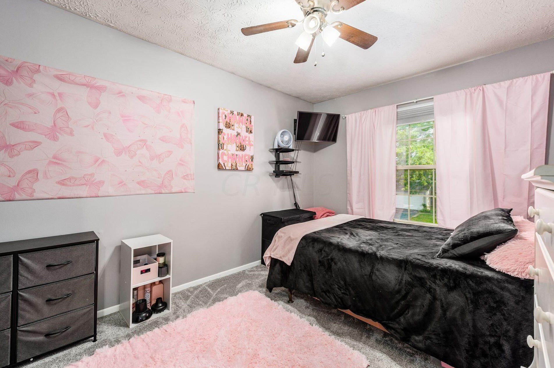 6086 Wexford Park Dr, Columbus OH 43228-9245 exterior