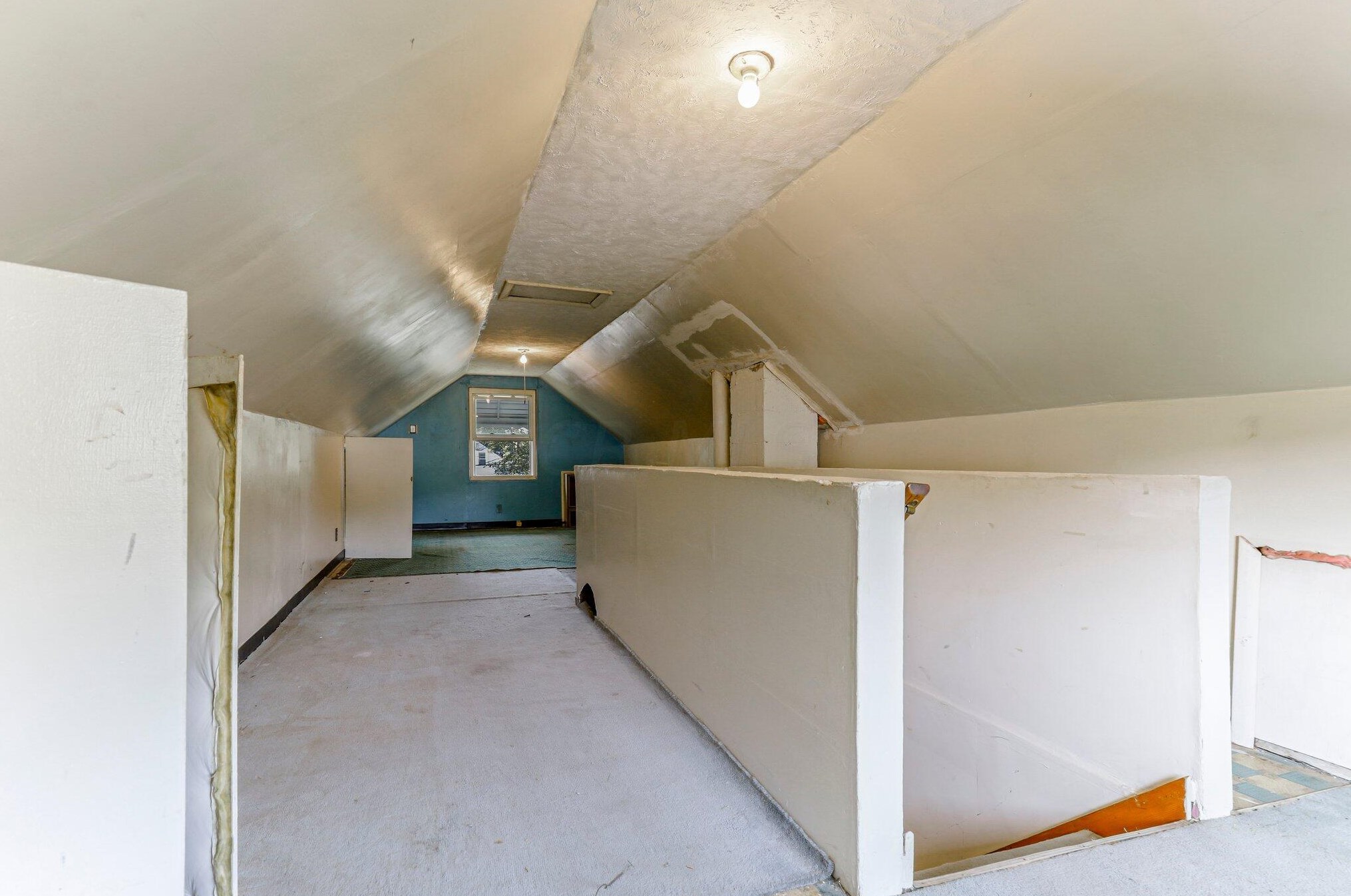 1465 22nd Ave, Columbus OH 43211-2103 exterior