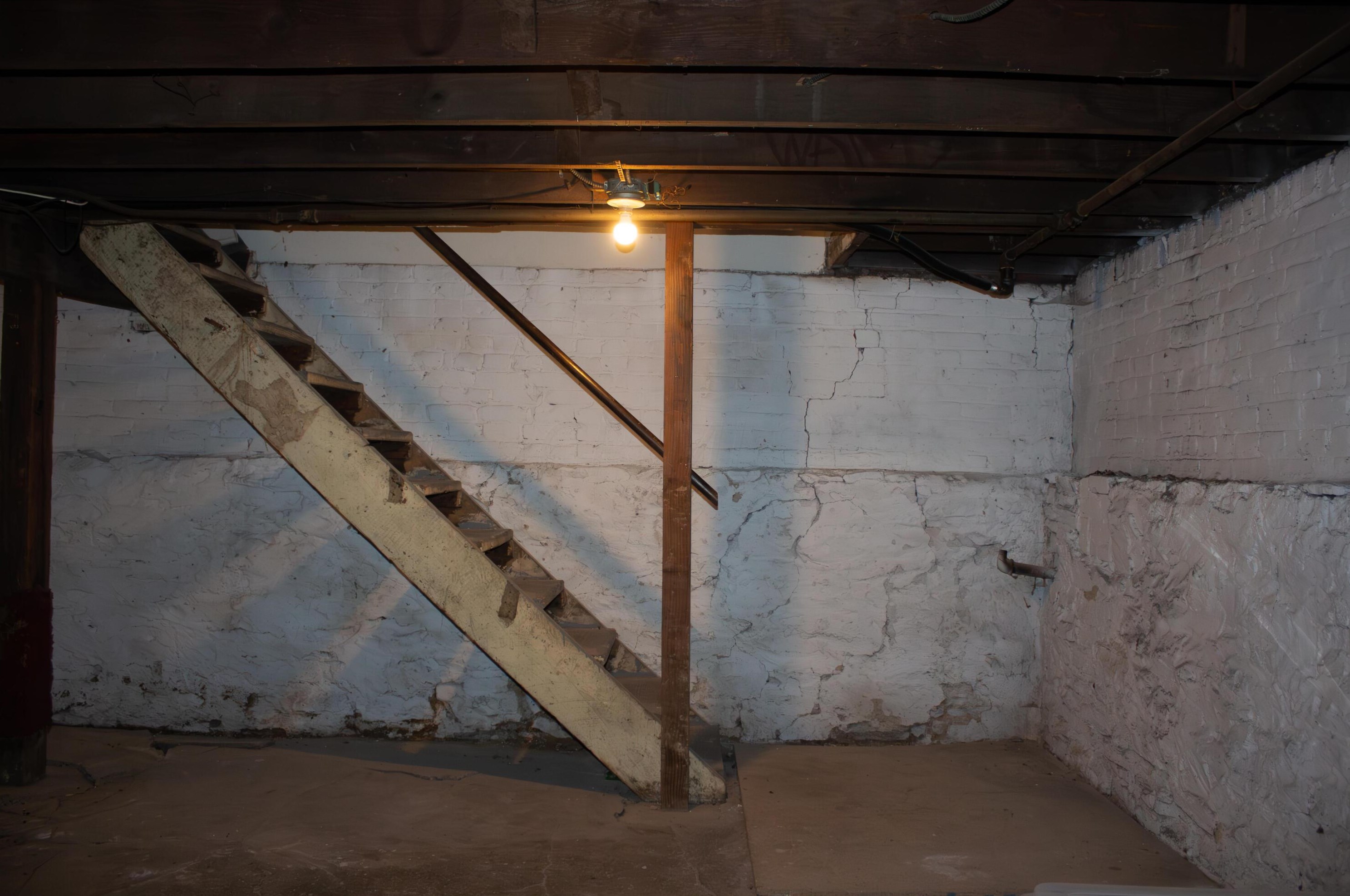 341 18 Ave, Columbus OH 43201-1792 exterior