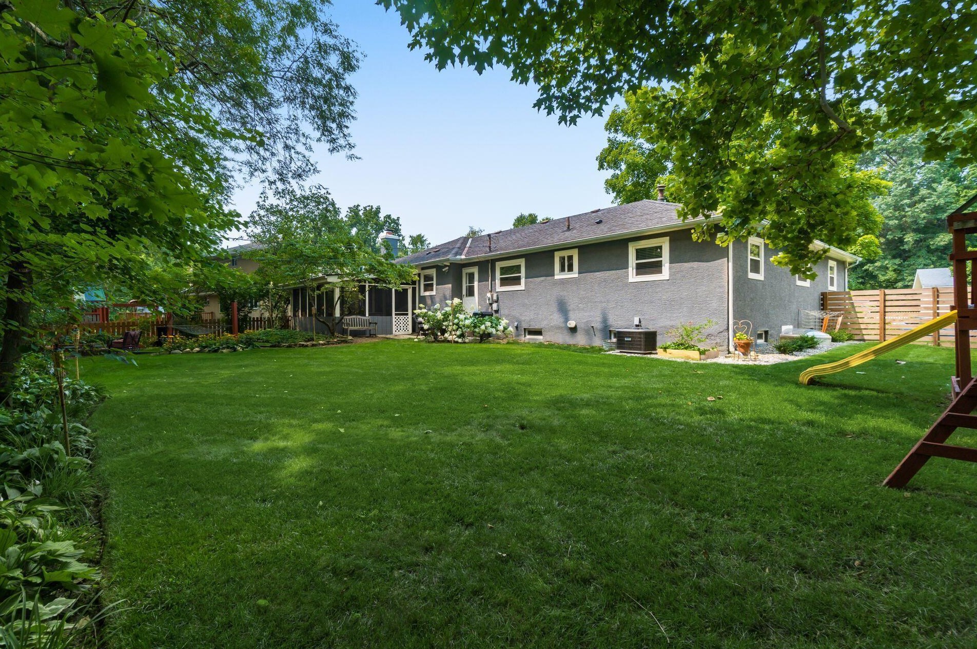 444 Anthony Ct, Columbus OH 43230-2626 exterior