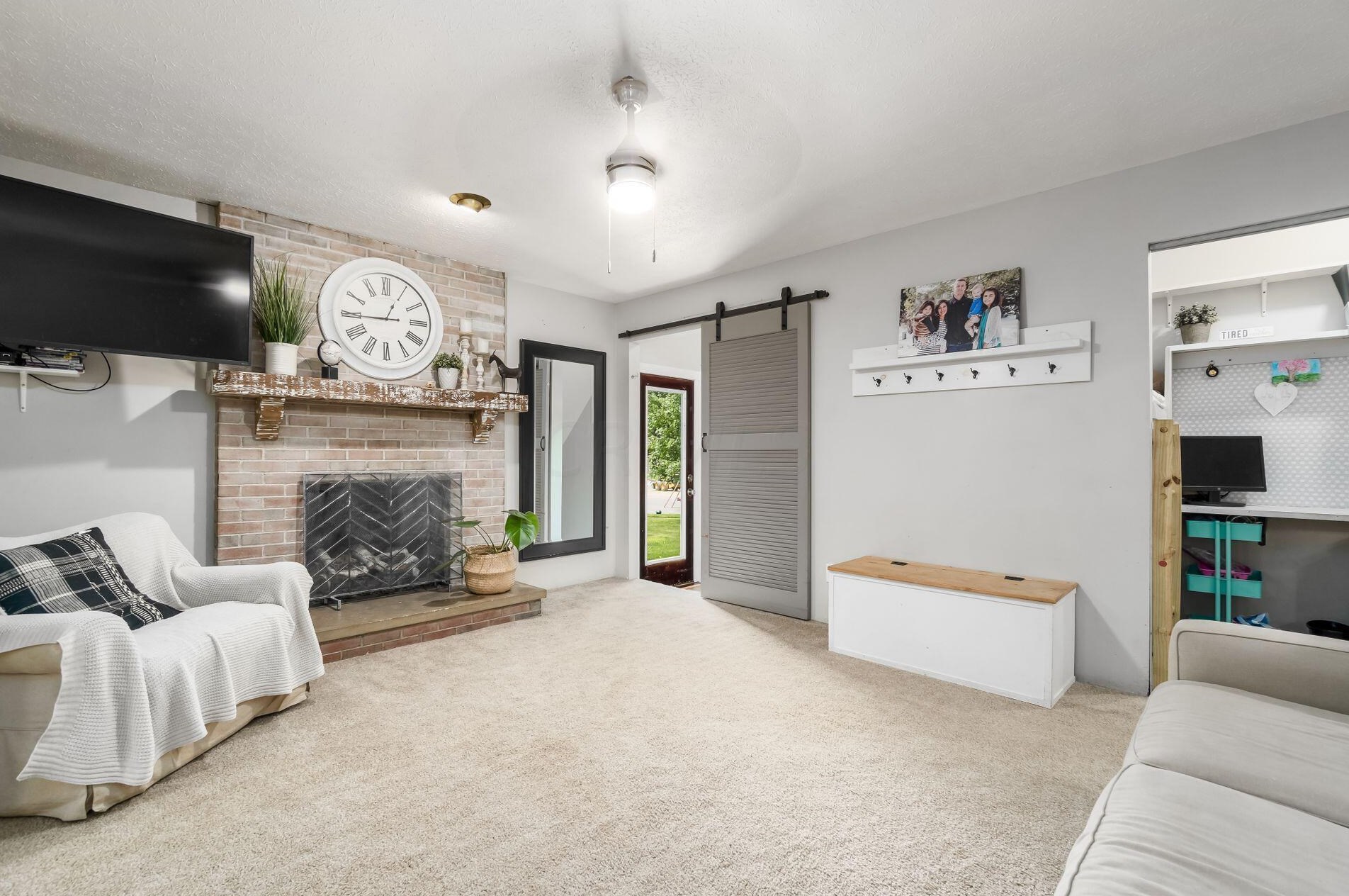 444 Anthony Ct, Columbus OH 43230-2626 exterior