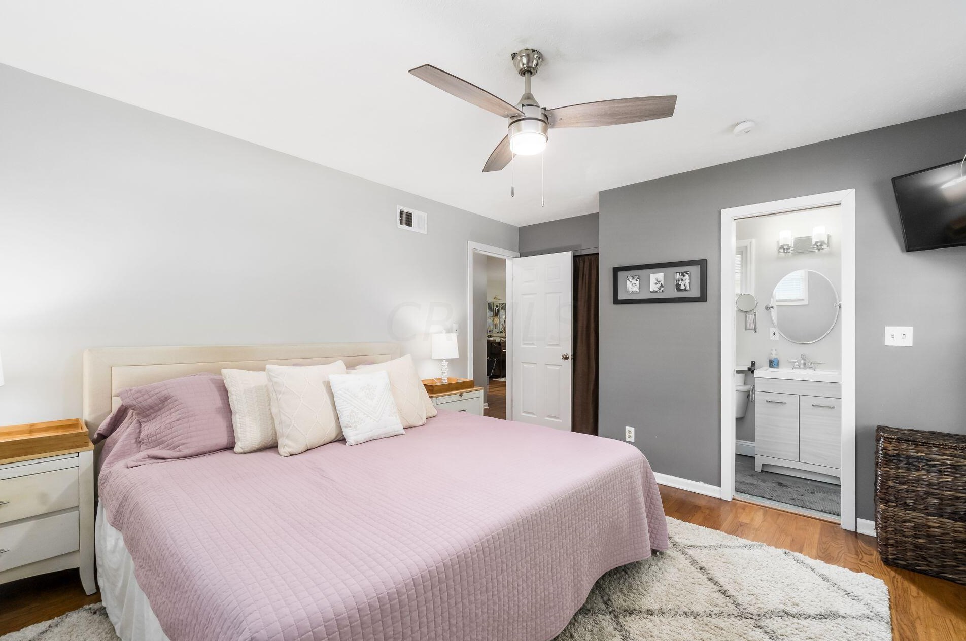 444 Anthony Ct, Columbus OH 43230-2626 exterior