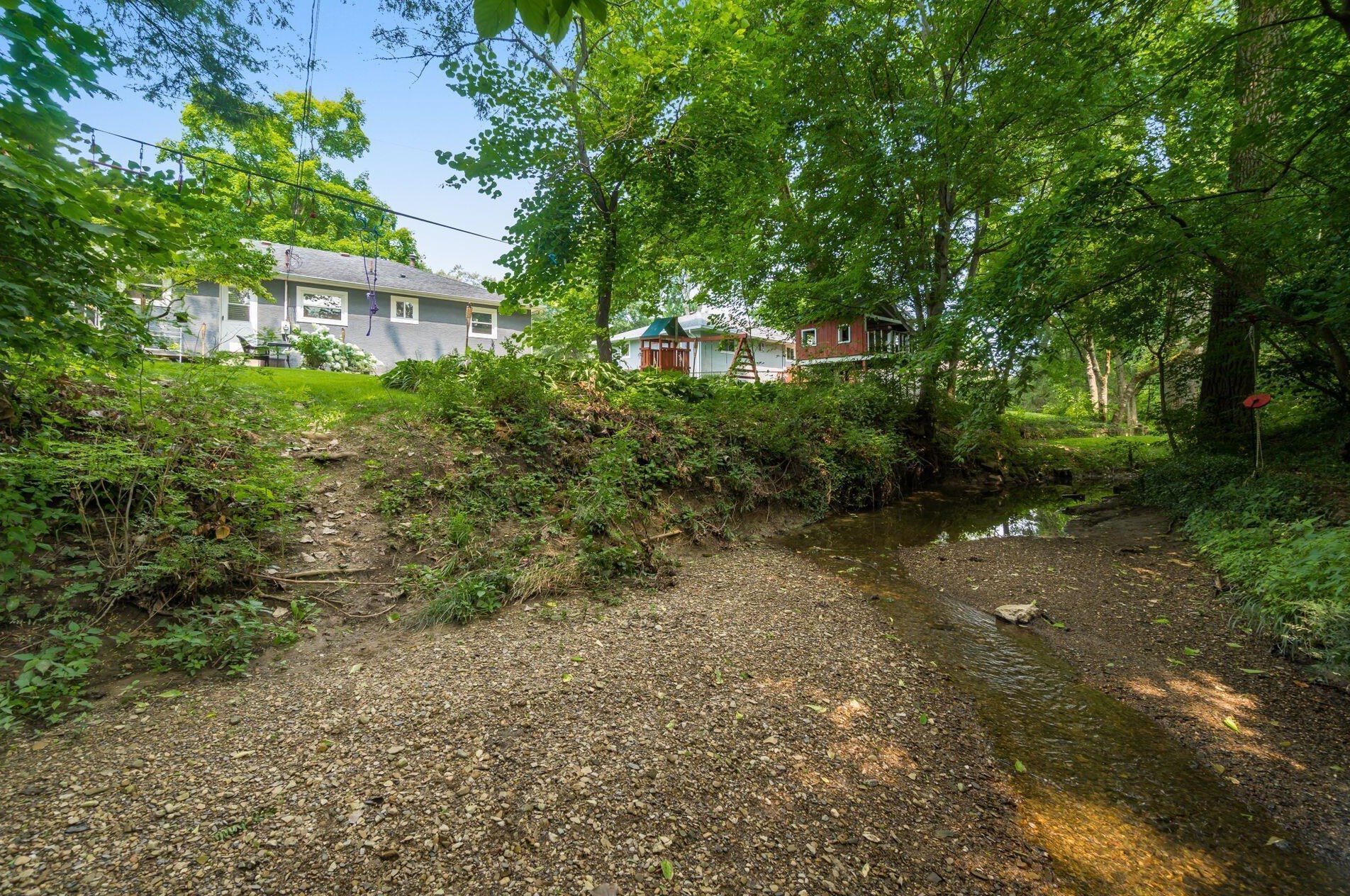 444 Anthony Ct, Columbus OH 43230-2626 exterior