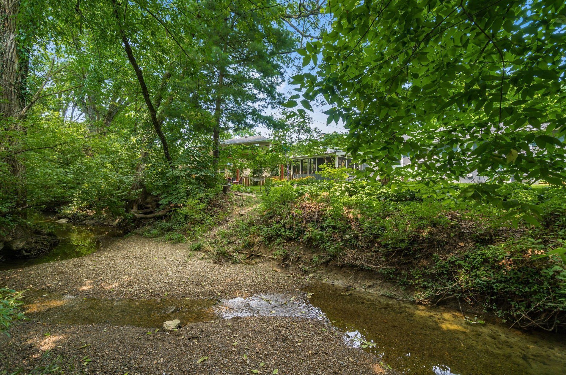 444 Anthony Ct, Columbus OH 43230-2626 exterior