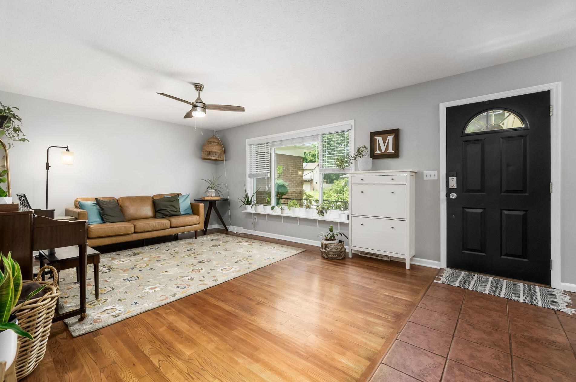 444 Anthony Ct, Columbus OH 43230-2626 exterior