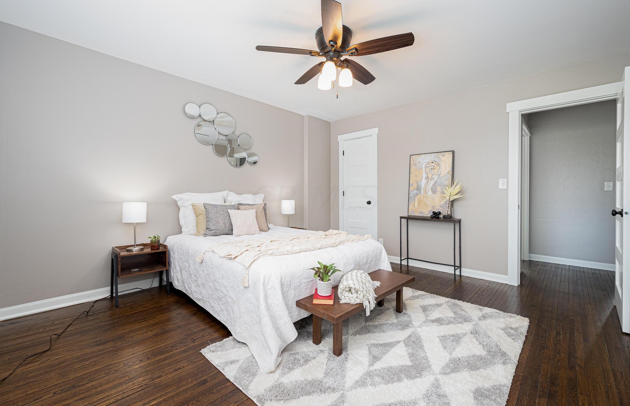 4648 High St, Columbus OH 43207-1154 exterior