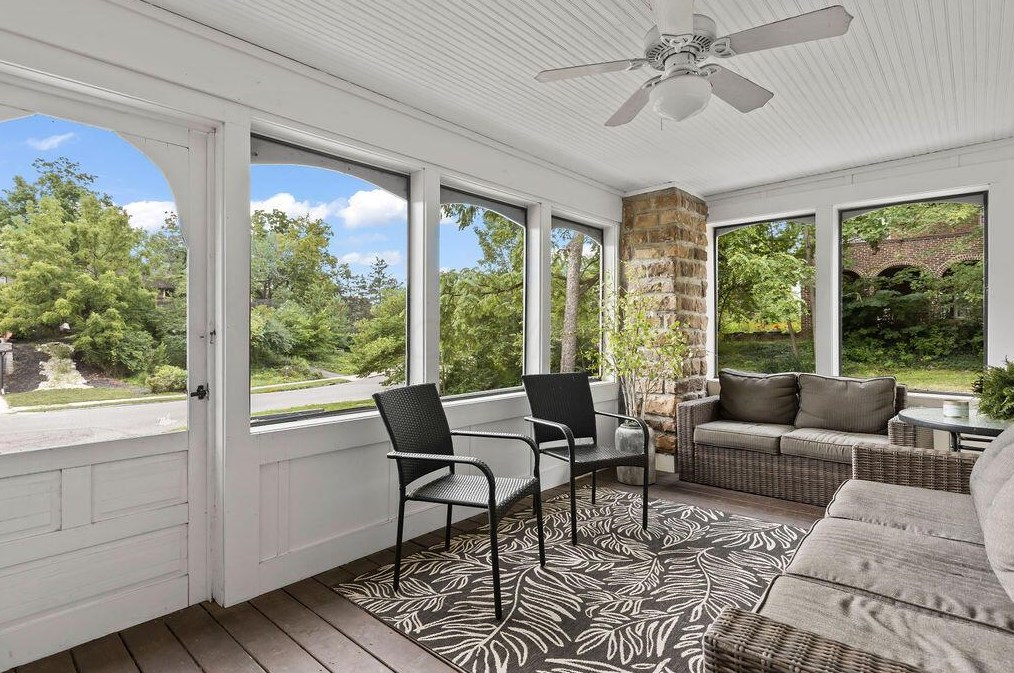 176 Torrence Rd, Columbus OH 43214-3842 exterior