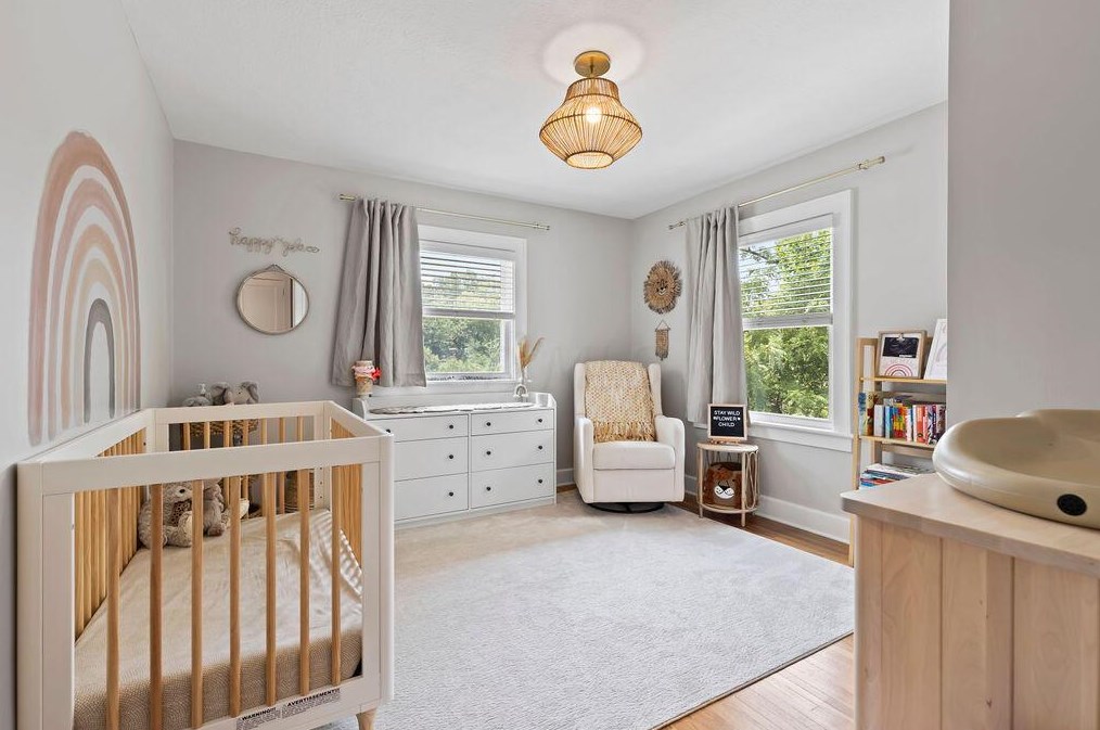 176 Torrence Rd, Columbus OH 43214-3842 exterior