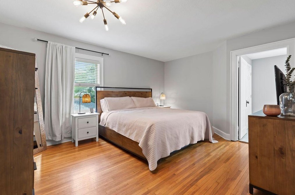 176 Torrence Rd, Columbus OH 43214-3842 exterior