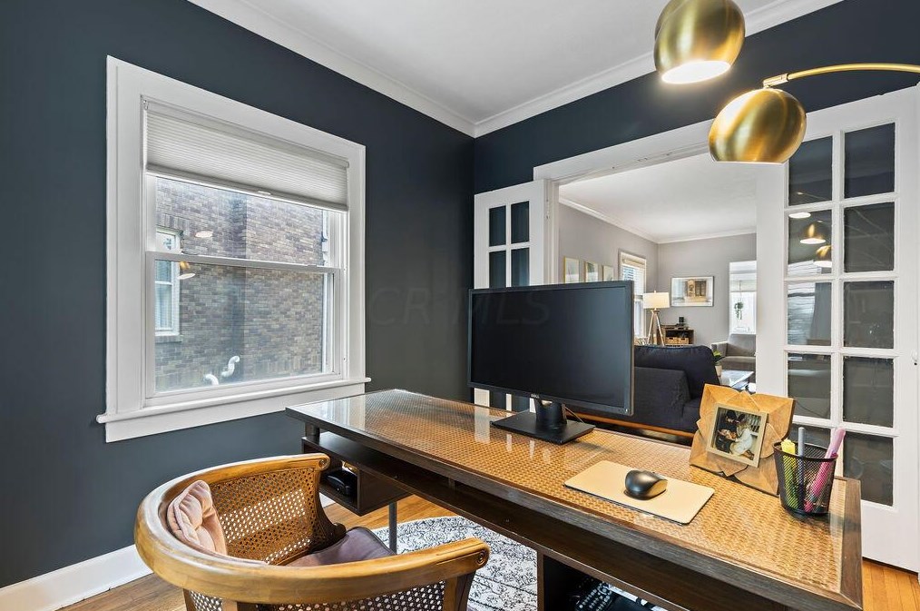 176 Torrence Rd, Columbus OH 43214-3842 exterior