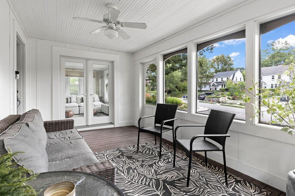 176 Torrence Rd, Columbus OH 43214-3842 exterior