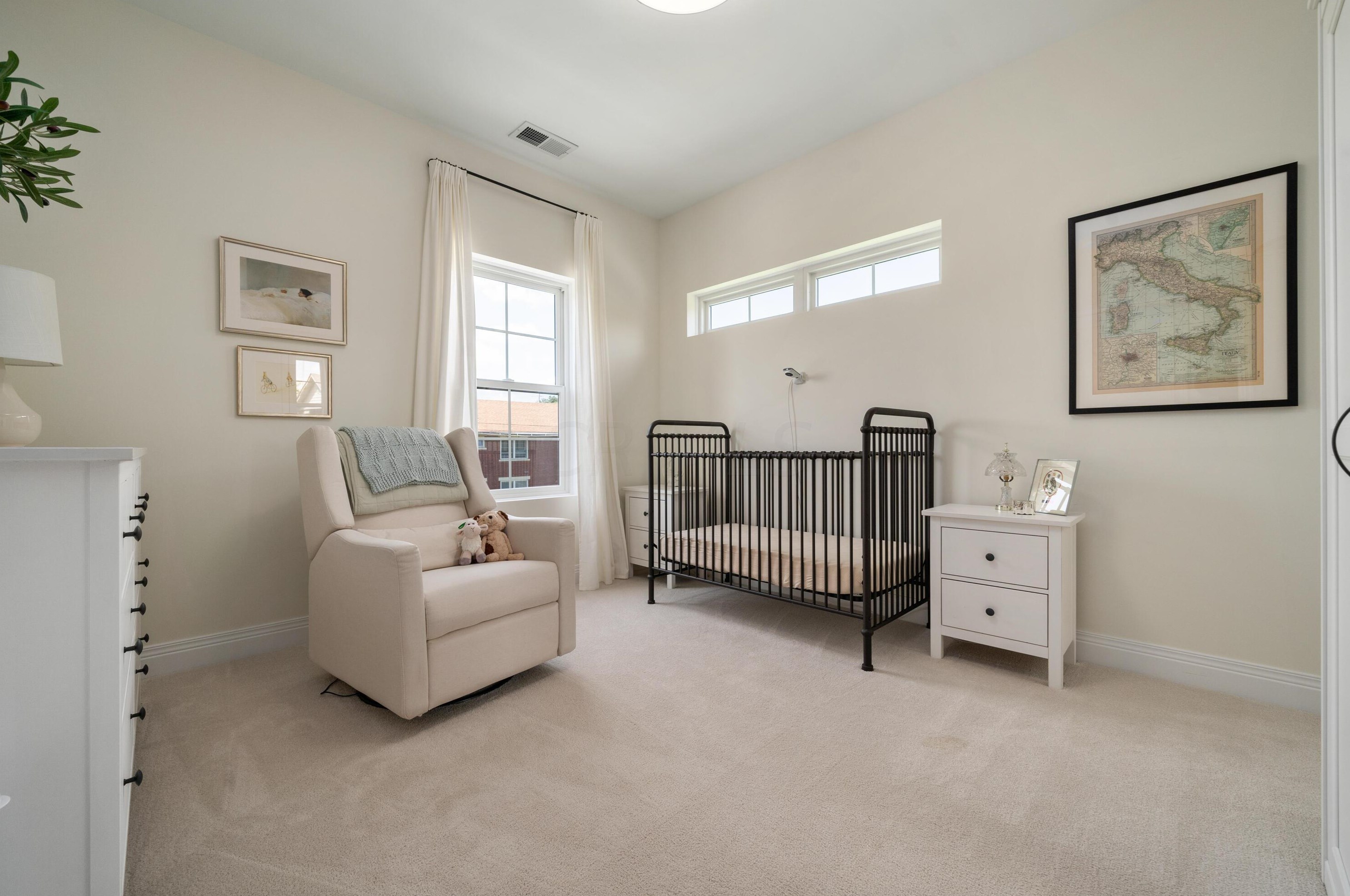 1374 5th St, Columbus OH 43201-2565 exterior