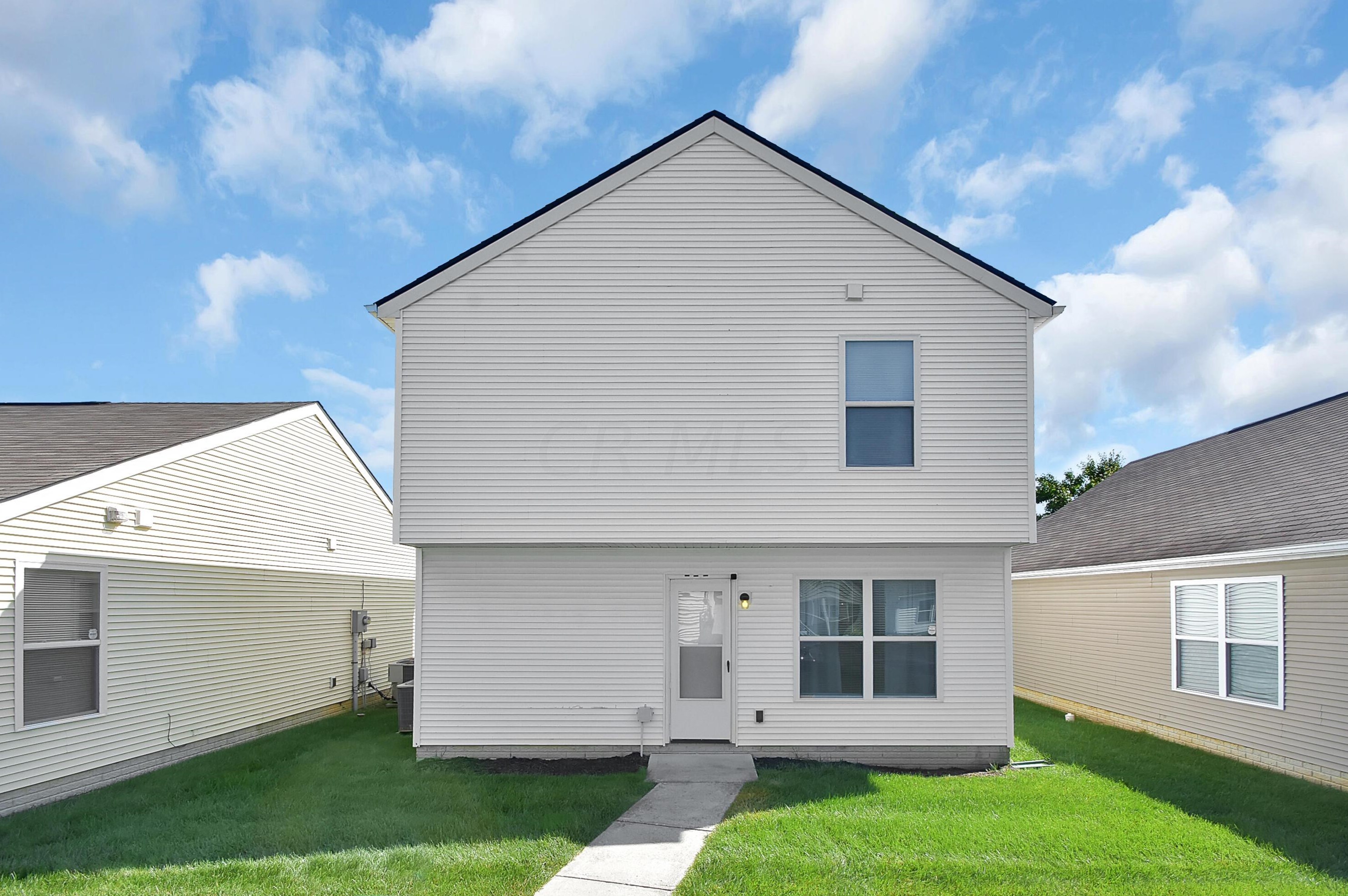 6298 Pompano St, Cnl Wnchstr OH 43110-9525 exterior