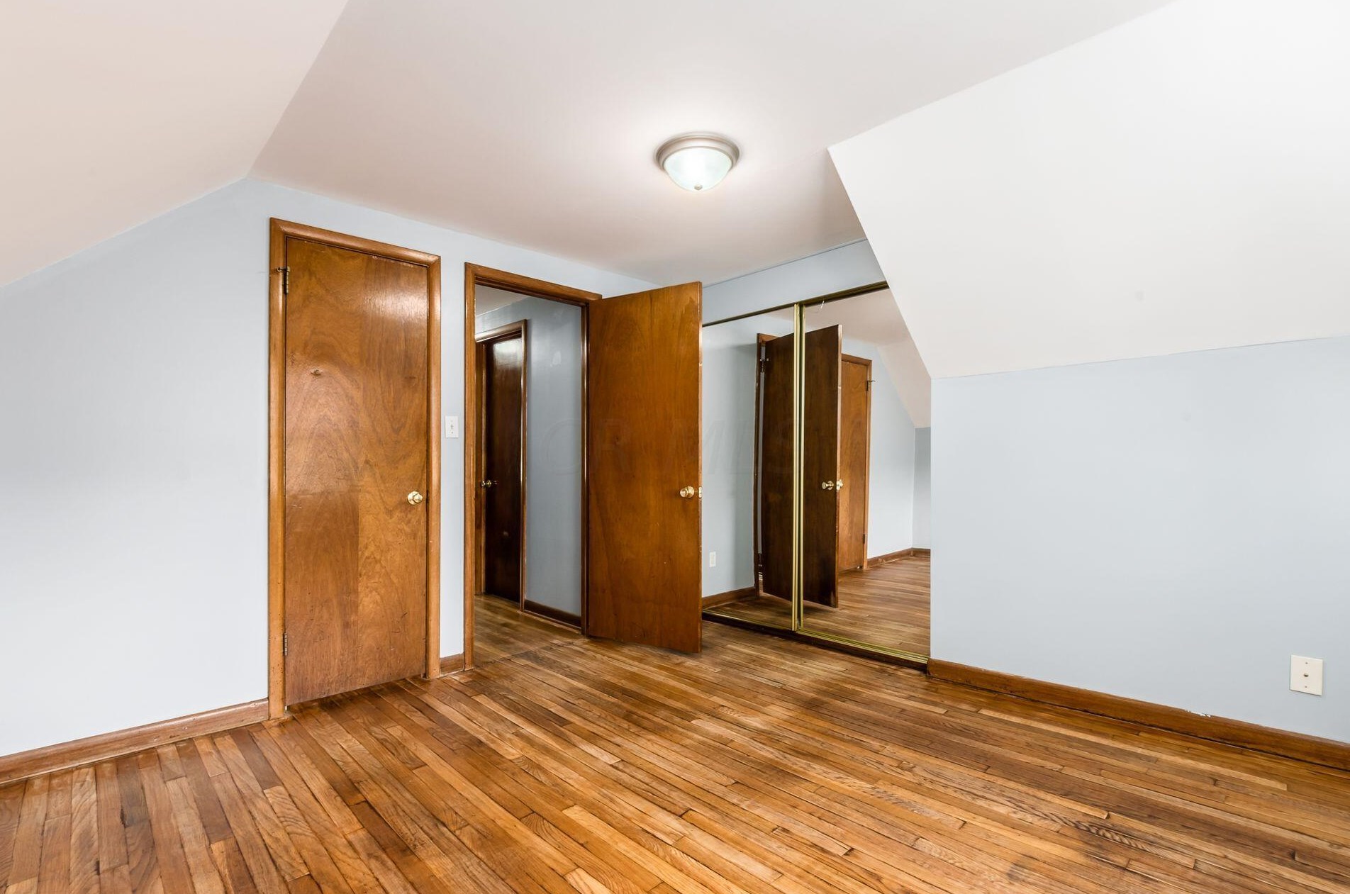 1494 Ave Dr, Columbus OH 43227-3262 exterior