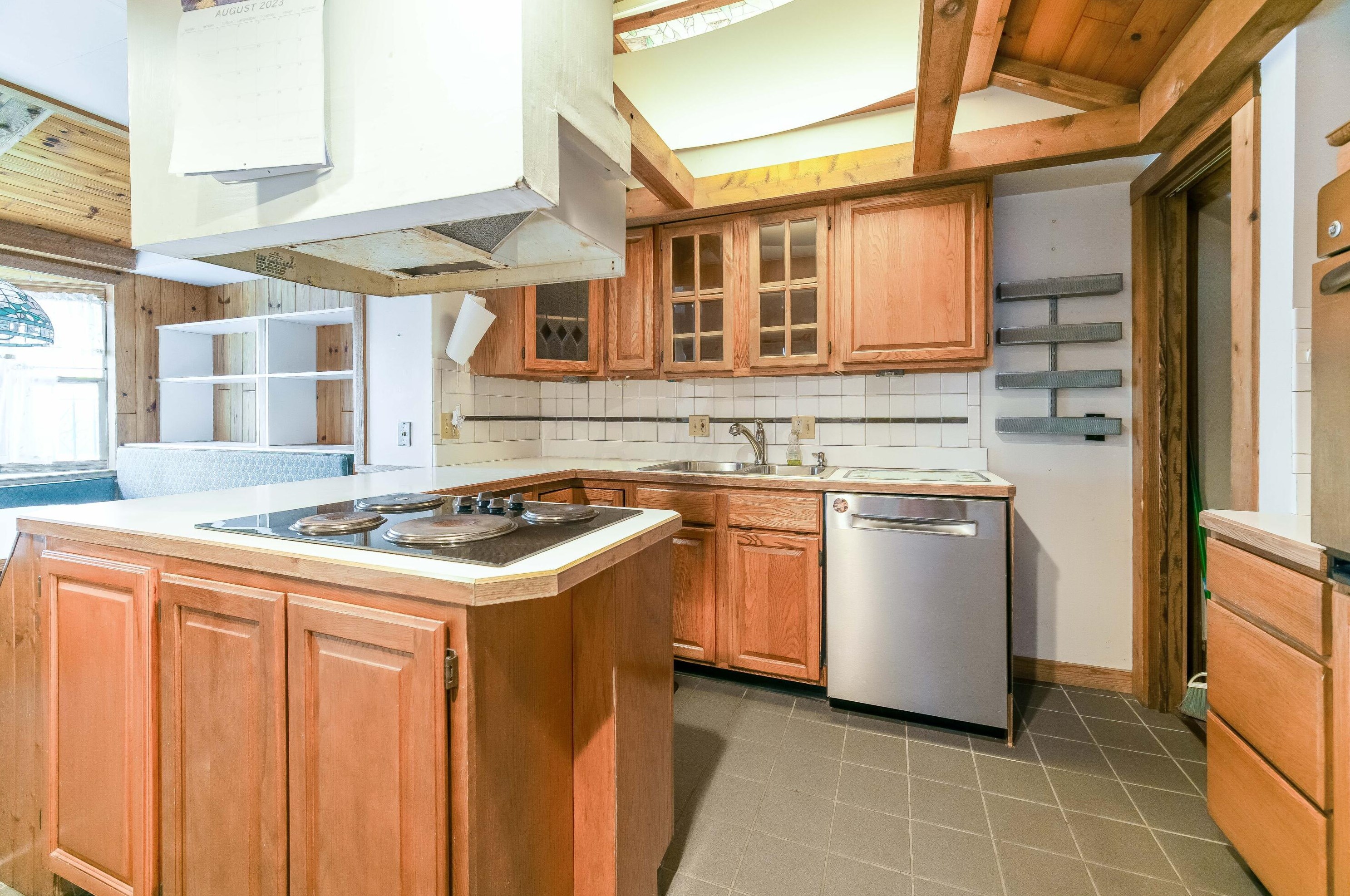 1792 Long St, Columbus OH  43203-2060 exterior