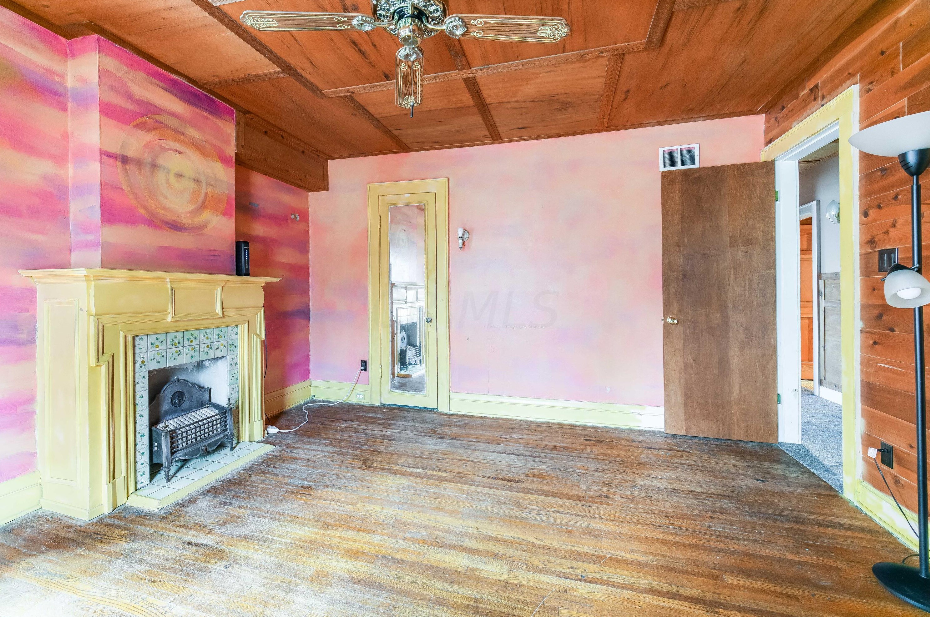 1792 Long St, Columbus OH  43203-2060 exterior